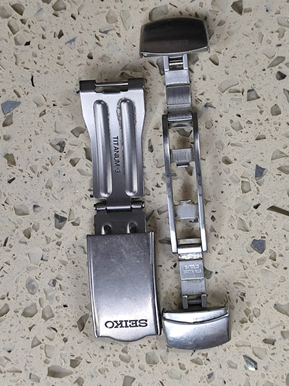 Vintage SEIKO Part Lot Buckel Steel & Titanium for band 18 MM japan Original