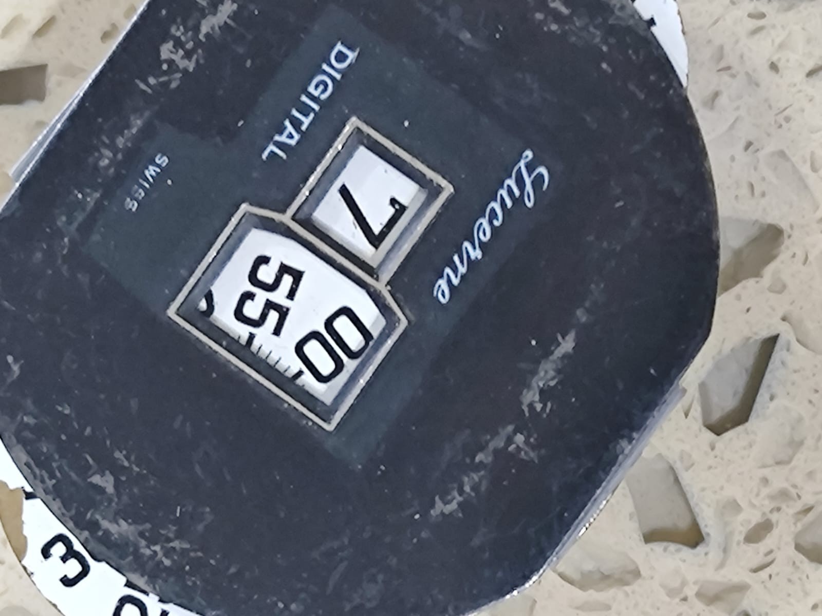 EB 8800 Movement Digital Jump Hour Not work Good Balance for parts USED.