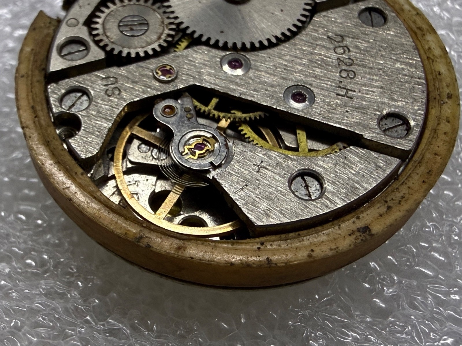 Watch movement USSR Raketa Cal.2628 plus Dial. For parts .
