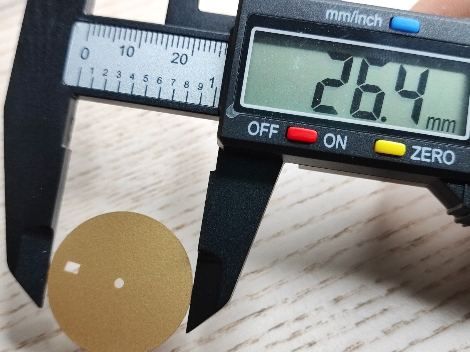 Watch Dial Gold 26.5mm Round 705 – x2 dials
