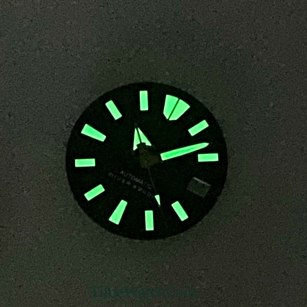 29mm Watch Dial Face Fit for NH35 NH36 Movement 3H 3.8H 4.1H Crown Green Lume