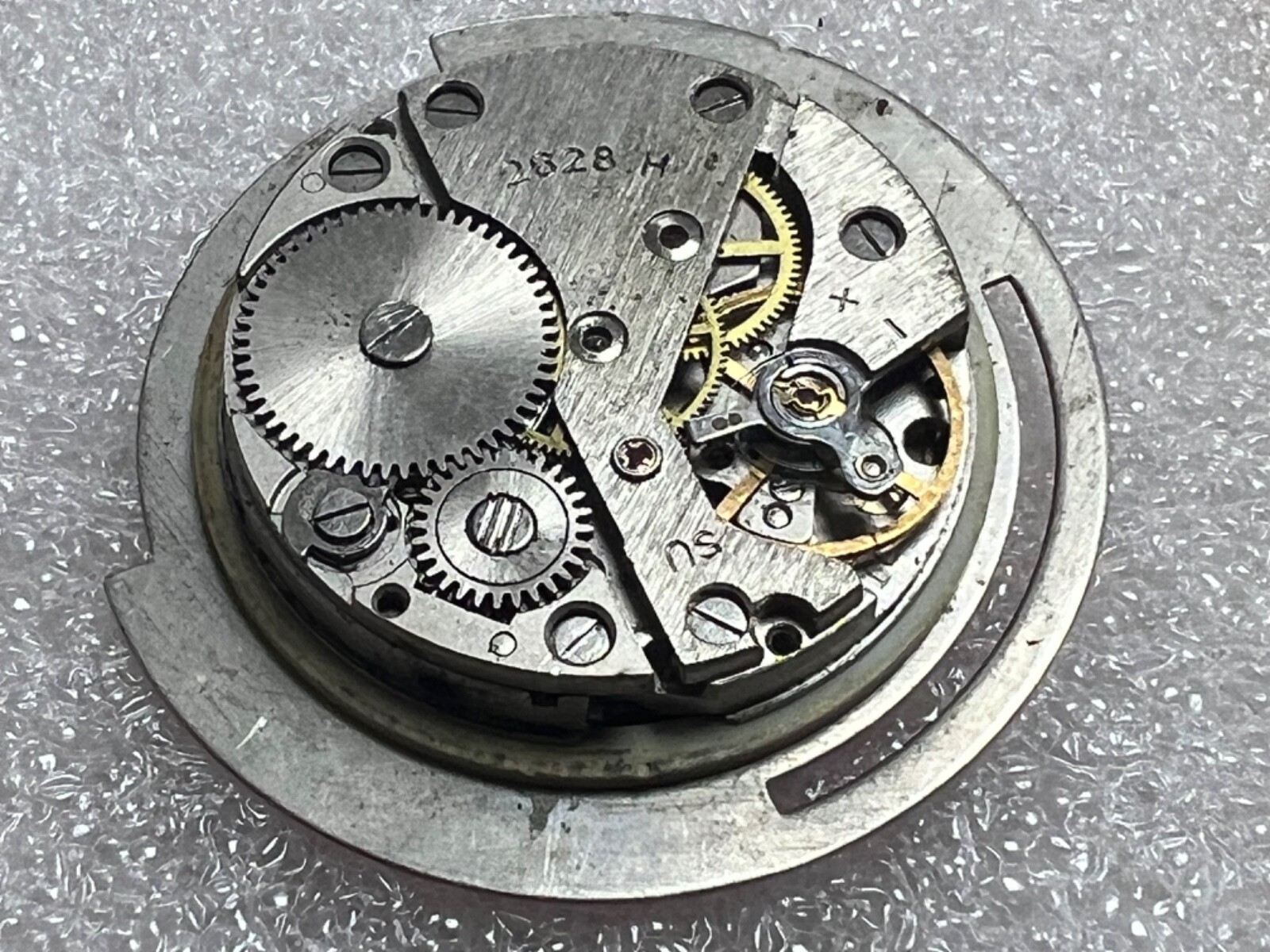 Watch movement USSR Raketa Cal.2628.H. plus Dial. For parts .