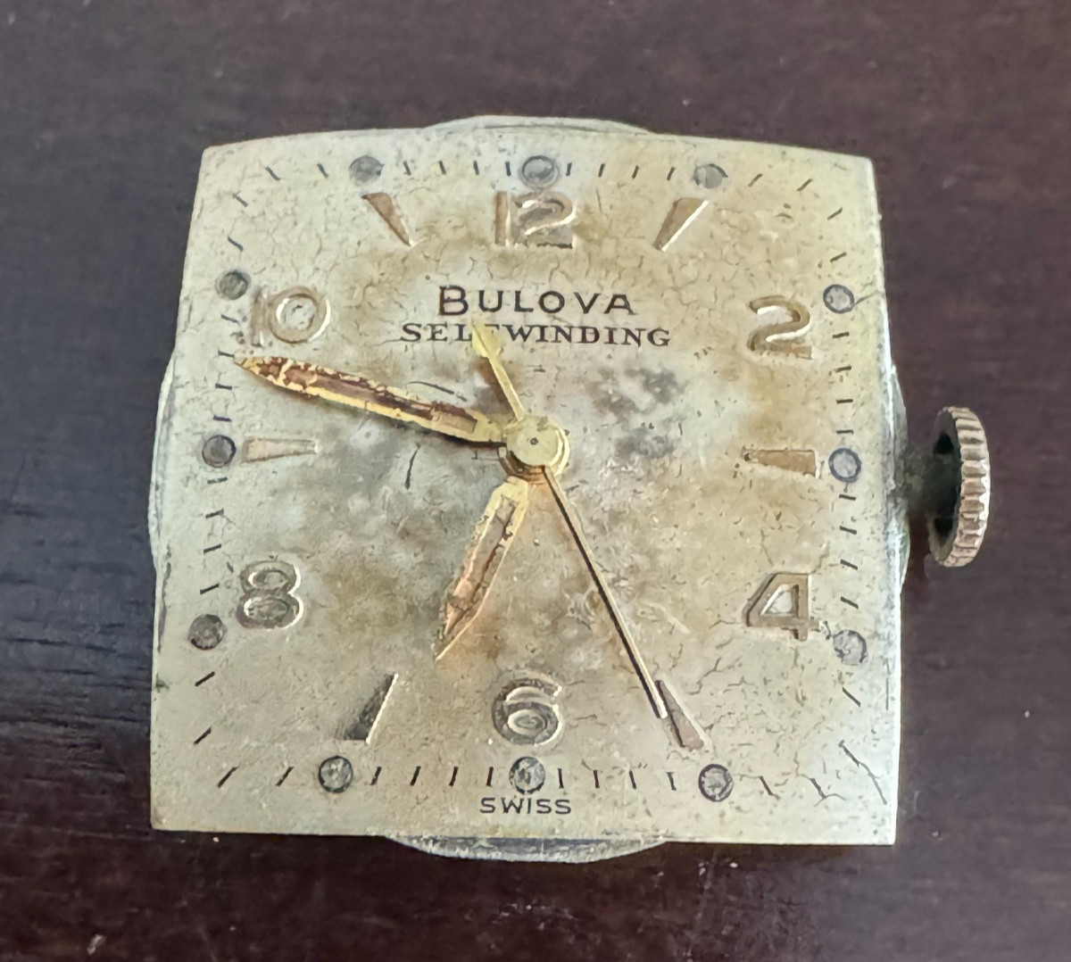 VINTAGE MEN’S BULOVA AUTO WRISTWATCH MOVEMENT CAL. 10CSC KEEPING TIME 17 JEWEL