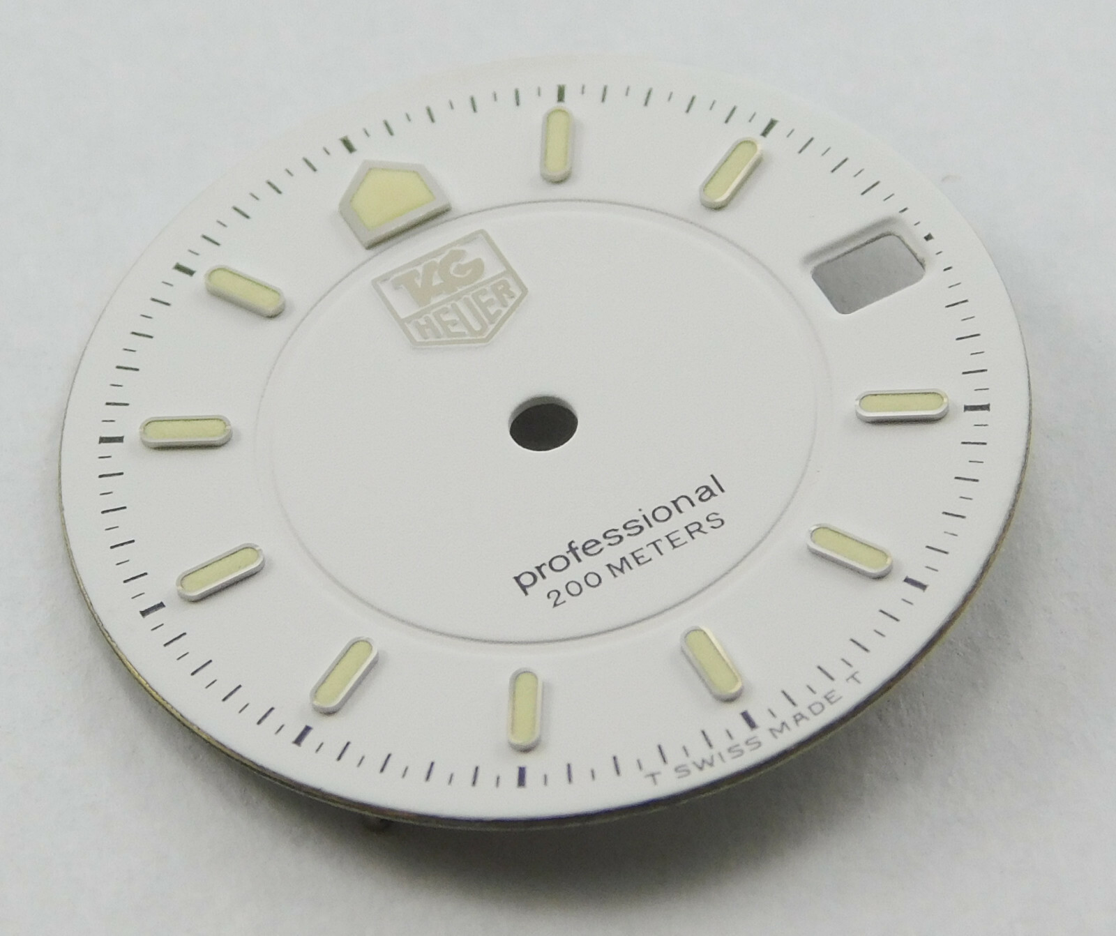 Tag Heuer 6000 Midsize Flat White Dial WH1211 HX0024 24MM New