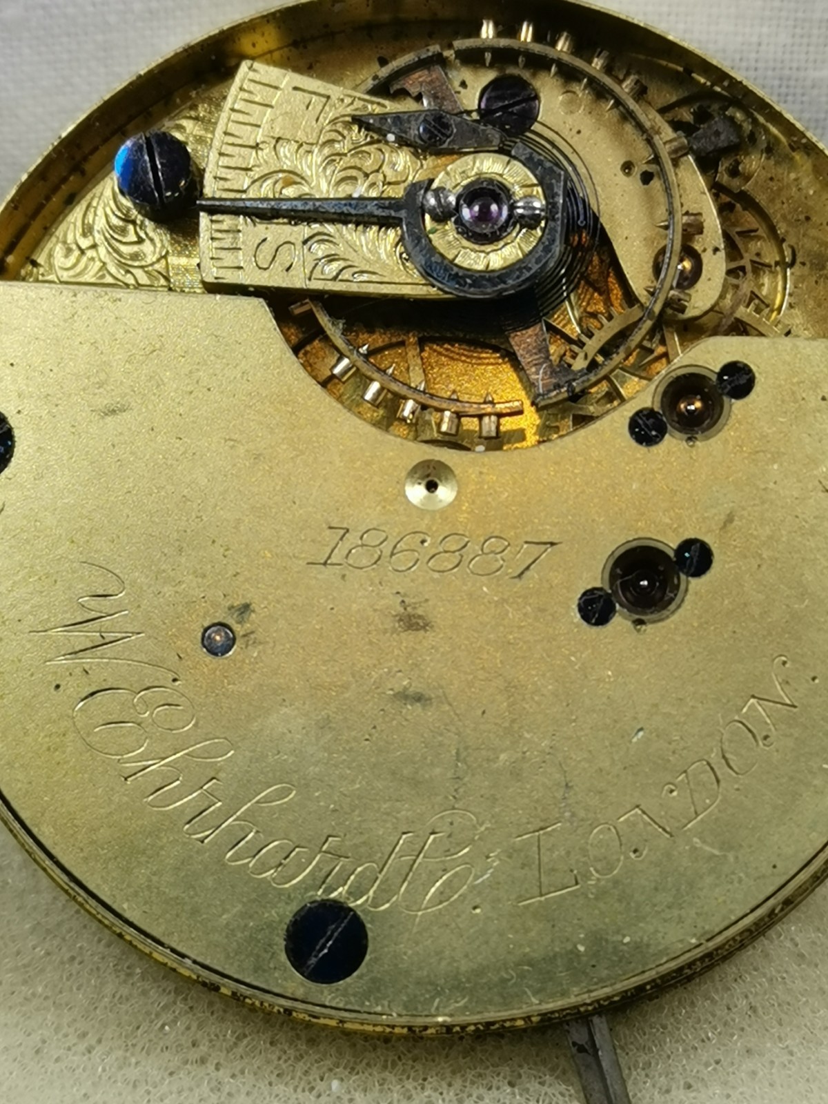 W. Ehrhardt Watch Company London Pocket Watch Movement 41.3 mm Parts/ Repair!
