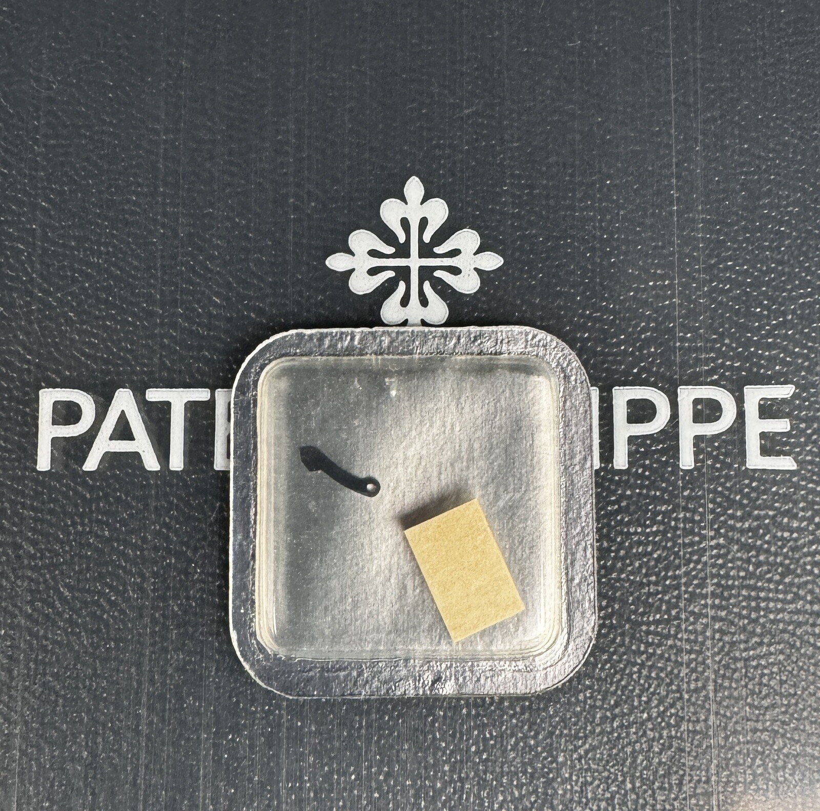Genuine Patek Philippe Watch Movement Caliber 310 SC Part 2576 Date Jumper