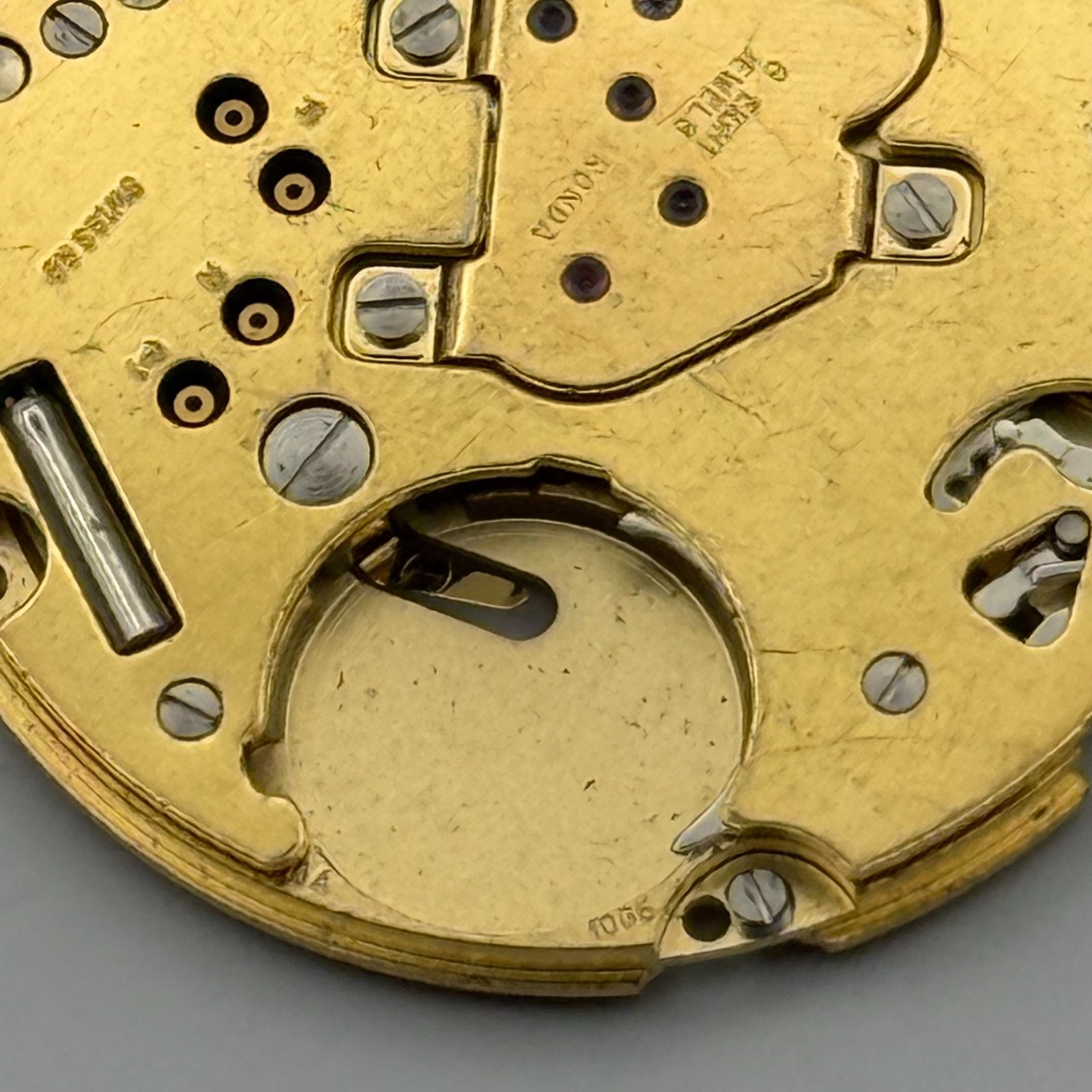 Ronda 1006 Watch Movement Quartz Swiss 8 Jewels Vintage Parts Repair 23.9mm