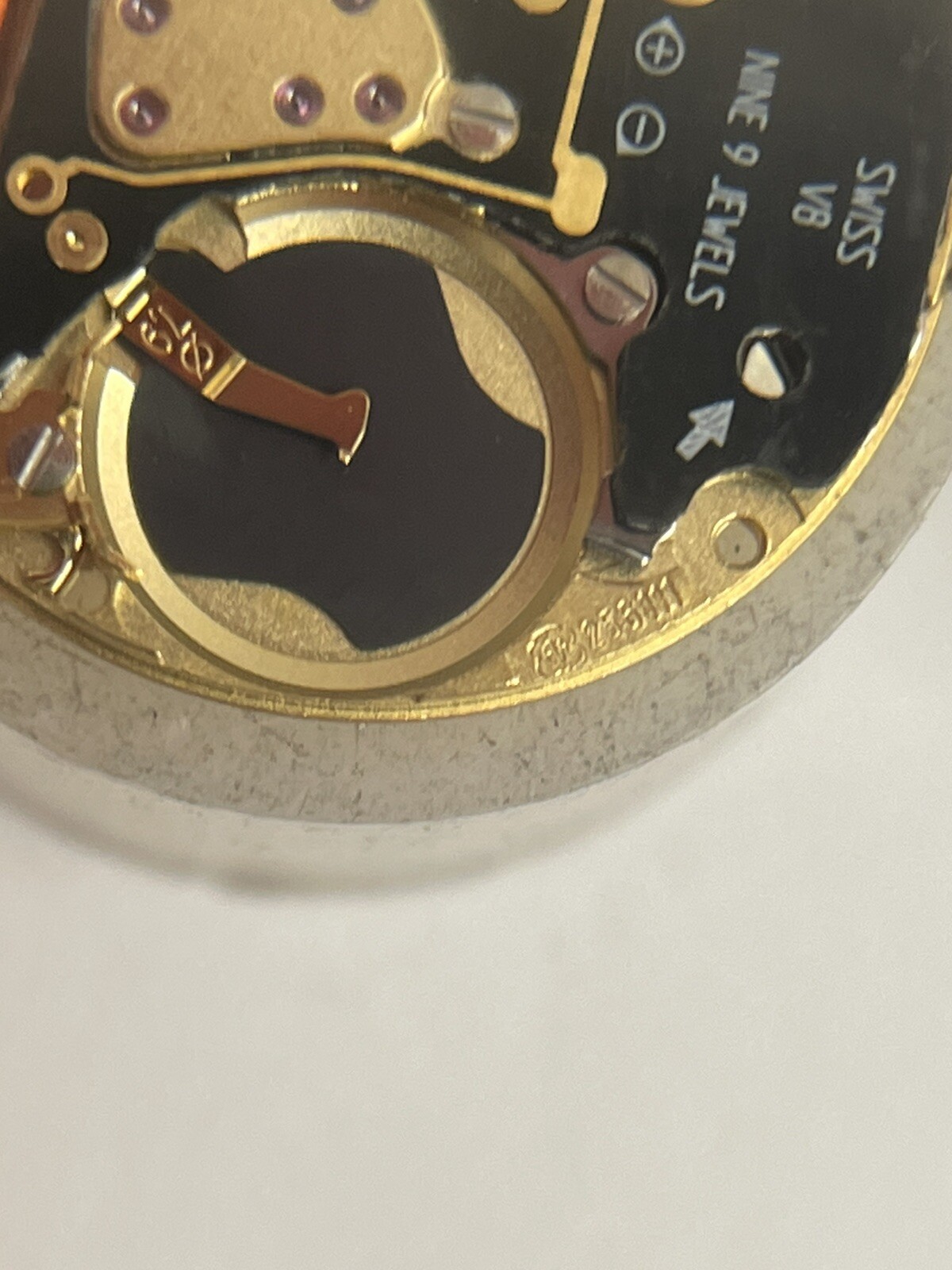 Eta 256.111 Date 3 Genuine swiss Movement Brand New
