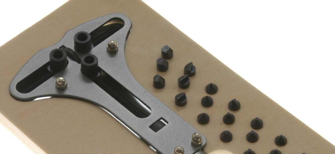 Jaxa-style Suissetek XL Wrench Case Opener for Large Screwback Watches