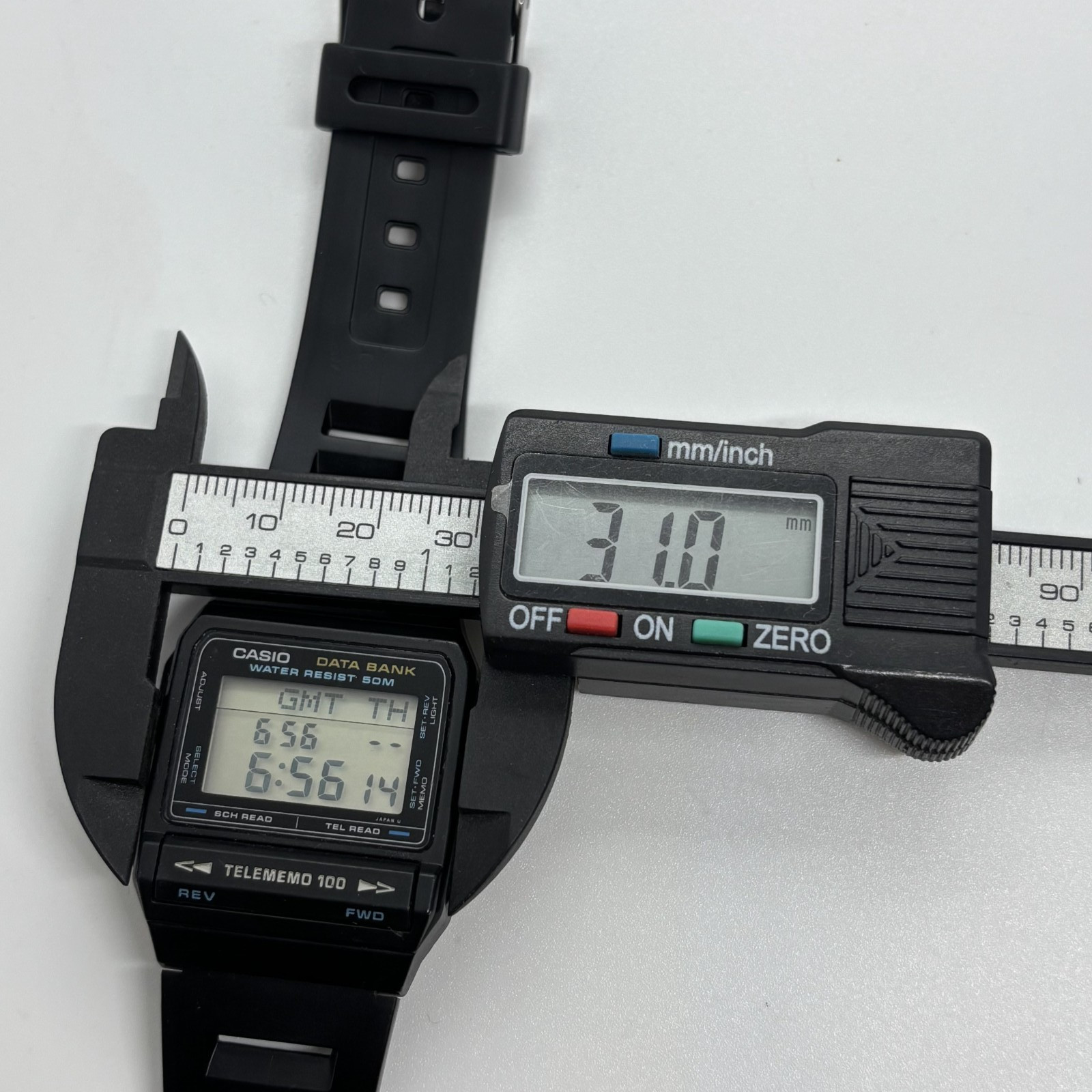 VINTAGE CASIO DATABANK TELEMEMO 100 REF 696 DBX-101W WRISTWATCH