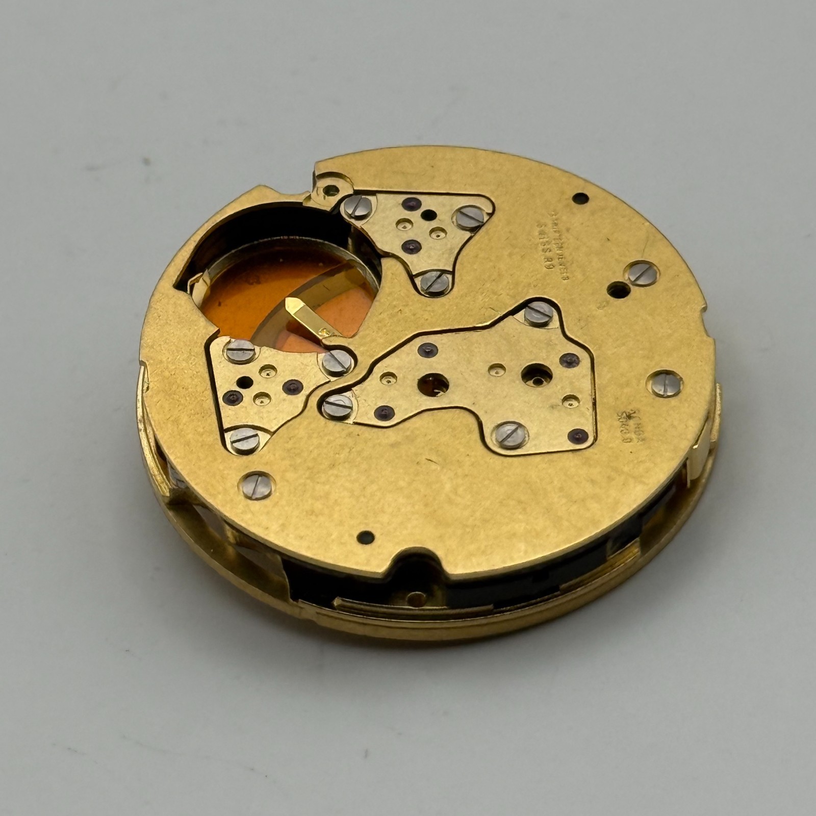 Ronda 5040.D Watch Movement Quartz Swiss R9 13 Jewels Vintage Parts 28.5mm