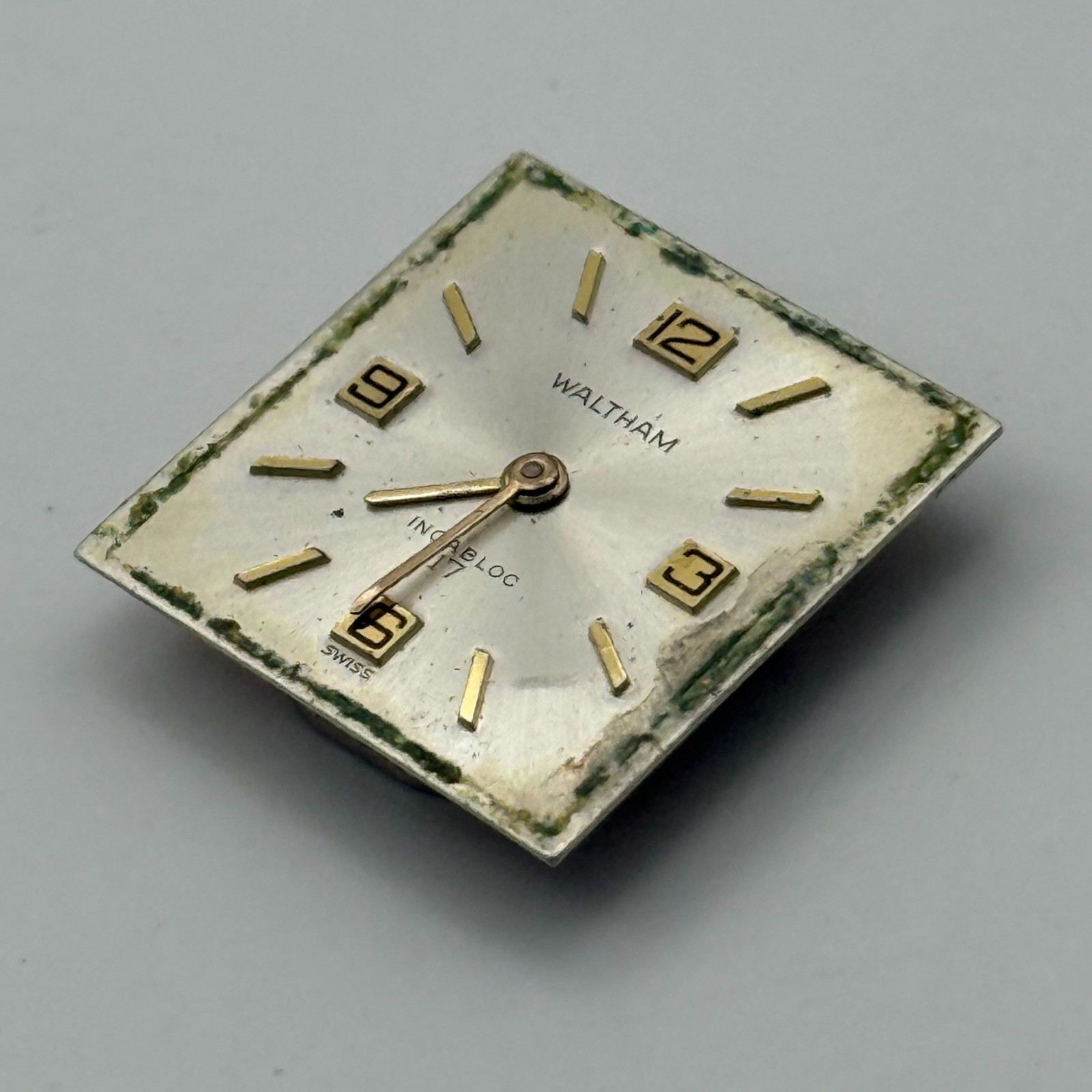 FHF 69-21 Watch Movement Waltham 17 Jewels Swiss Ladies Parts Repair 15.3mm