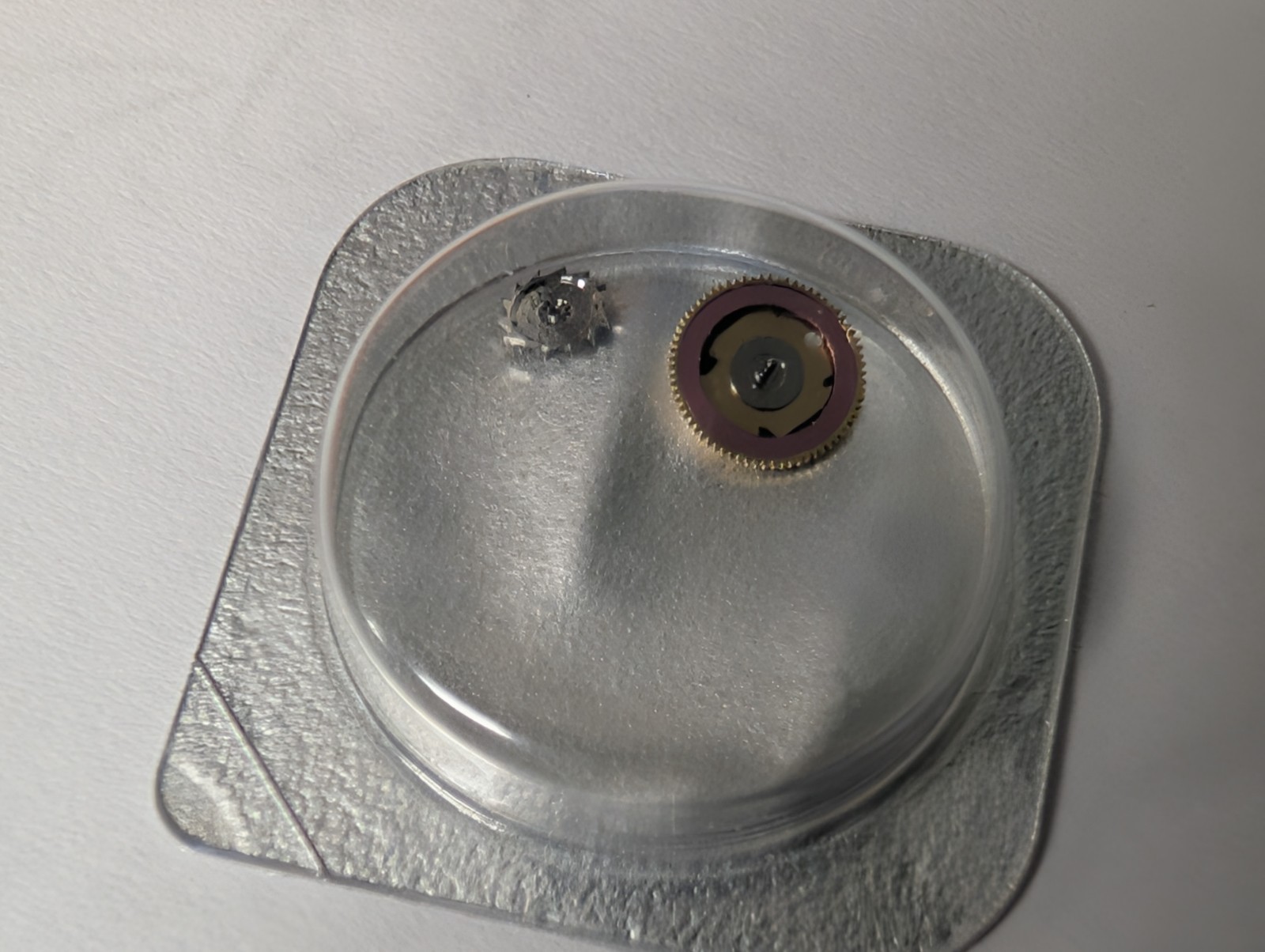 original ROLEX 3235 540 Reversing Wheel Day-Date for calibers 3235-540, 3255-540