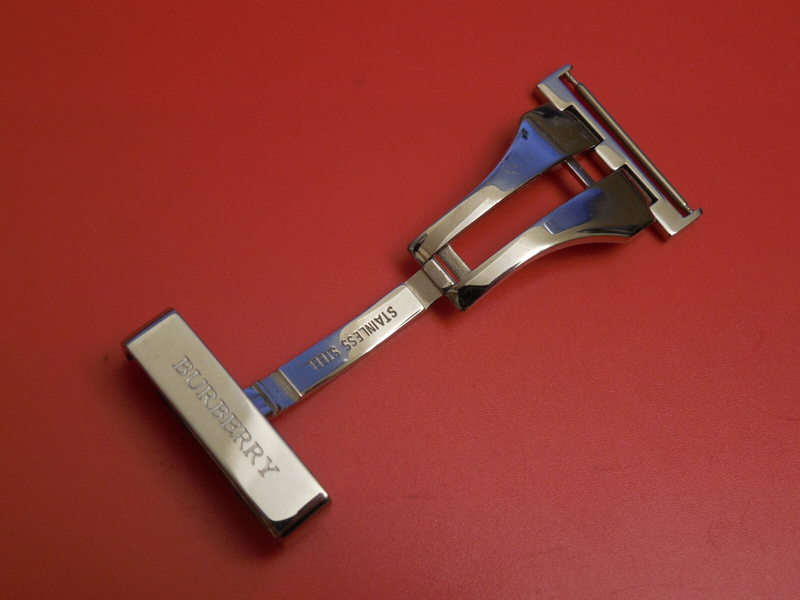 BURBERRY SOILD STEEL DEPLOYMENT CLASP BUCKLE 23MM / 26MM FOR STRAP BAND BRACELET