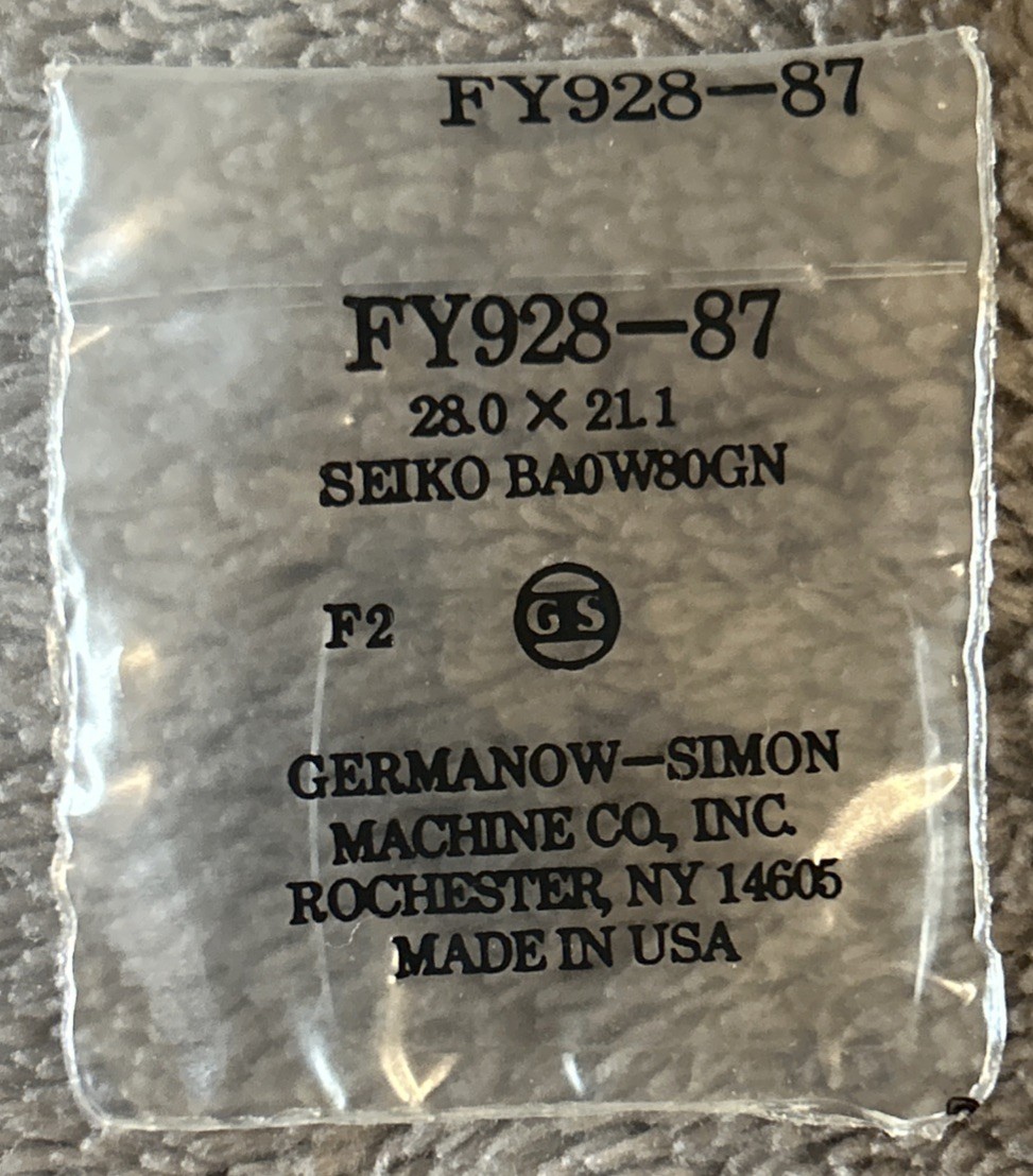 Vintage Germanow-Simon G-S FY928-87 Seiko BA0W80GN 28.0 X 21.1 Watch Crystal NOS