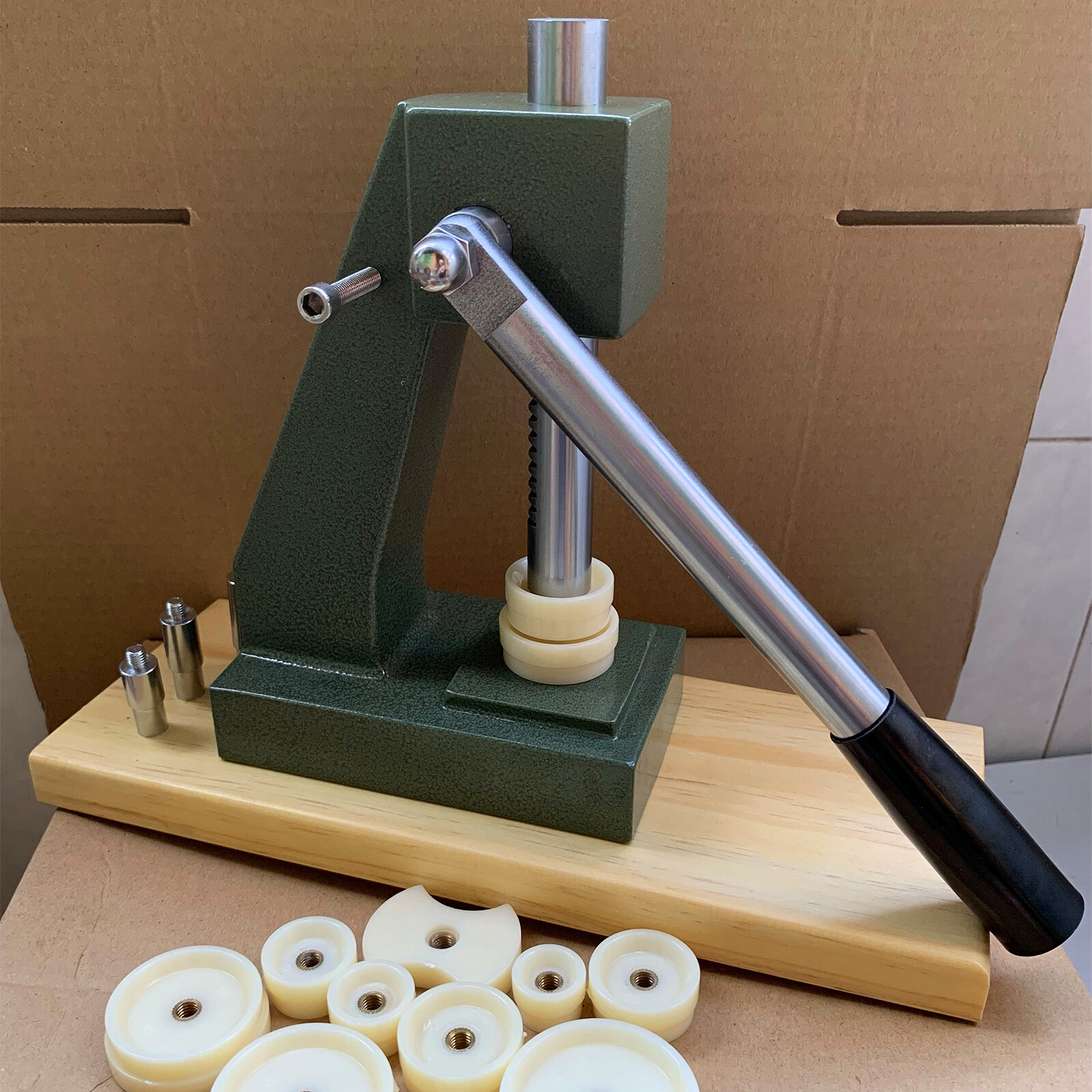 6173 Watch Back Case Press tool mineral Glass Crystal Presser Watch Tools adjust