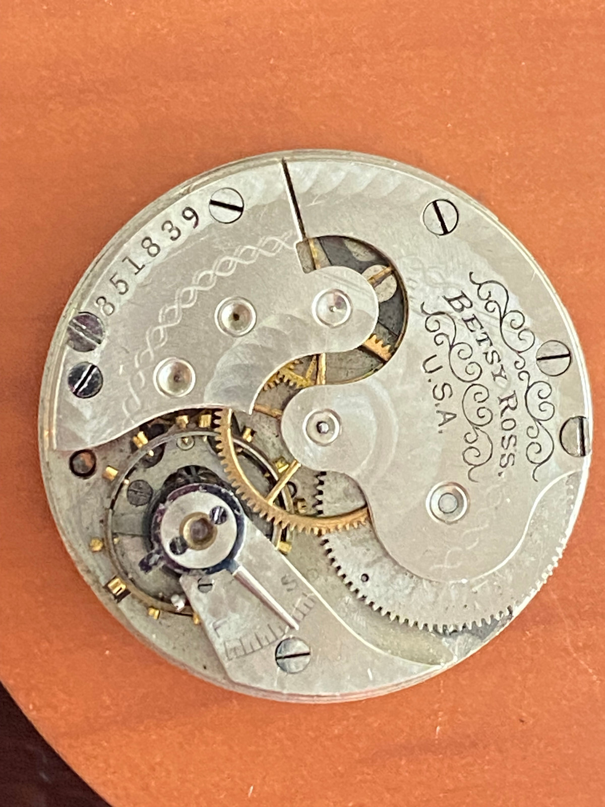 VINTAGE 0 S UNITED STATES WATCH CO POCKET WATCH MOVEMENT BETSY ROSS,NOT RUNNING