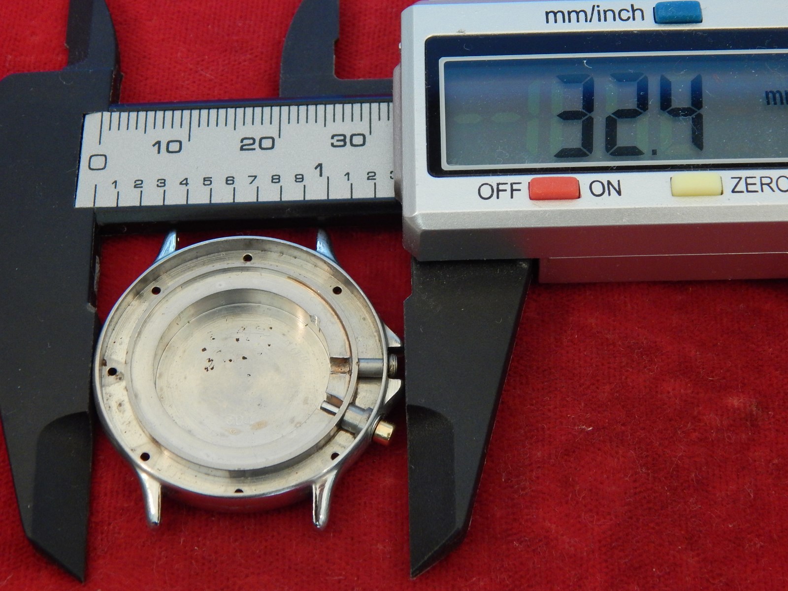 100% CHOPARD MONO PUSH CHRONOGRAPH MILLE MIGLIA HALF CASE & 18K PUSHER