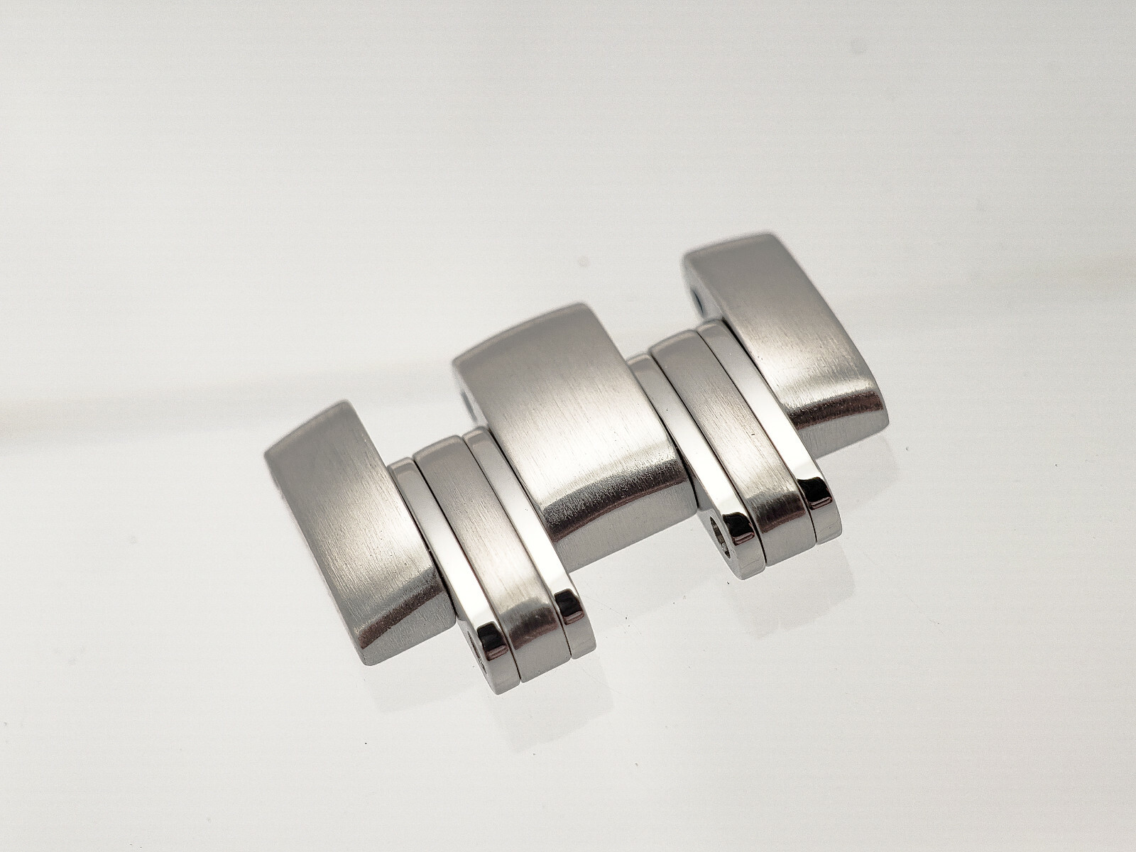 Genuine Omega Steel Bracelet Sizing Link for Omega Seamaster Bracelet 1501/823