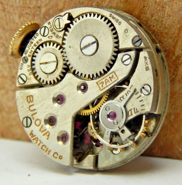 Vintage 1945 Bulova 7AM 17 jewel ladies wrist watch movement with dial and crown