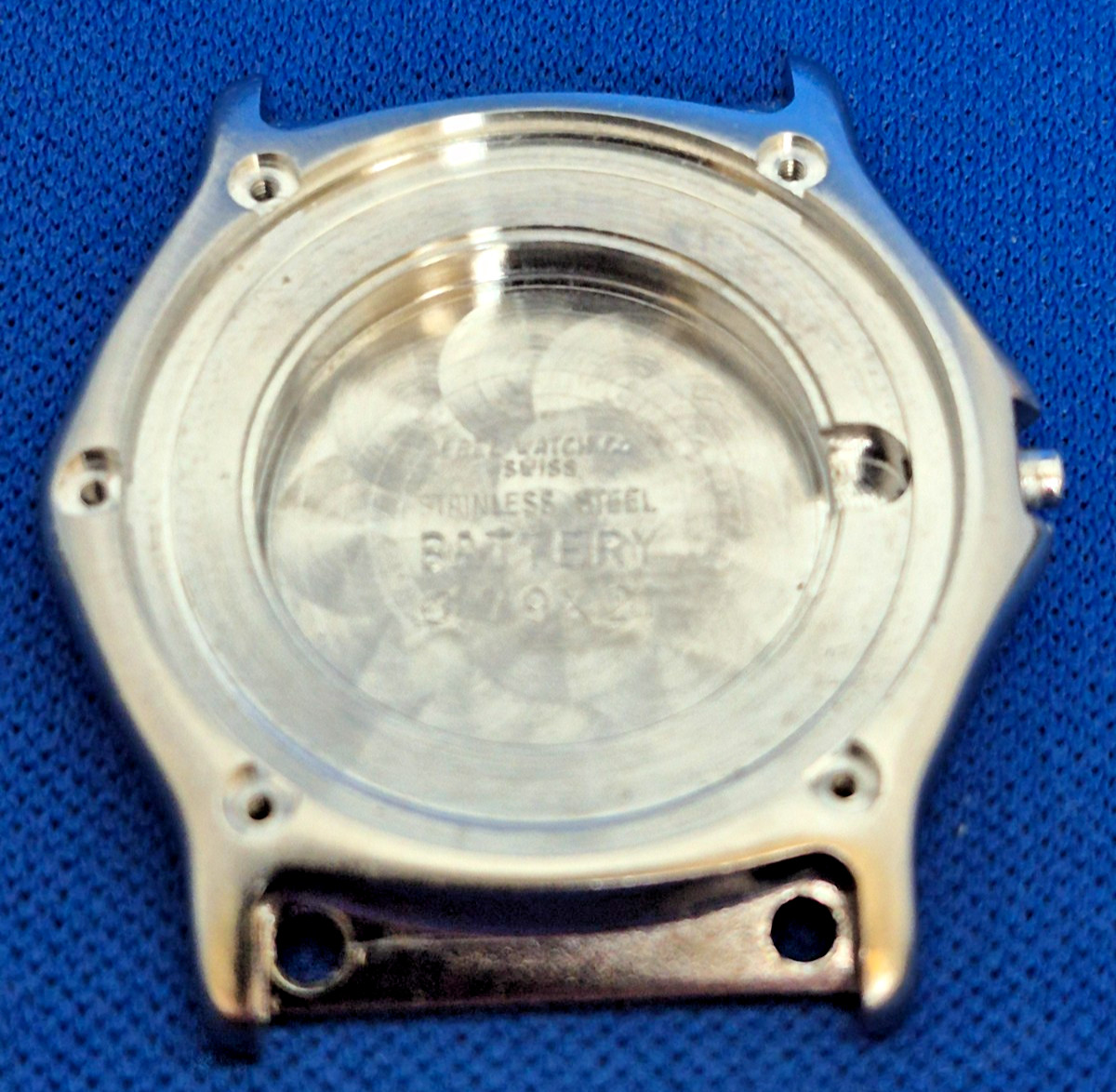 Ebel Wave Case Stainless Steel Ladies 33mm diameter 183909 ex w/ presentation