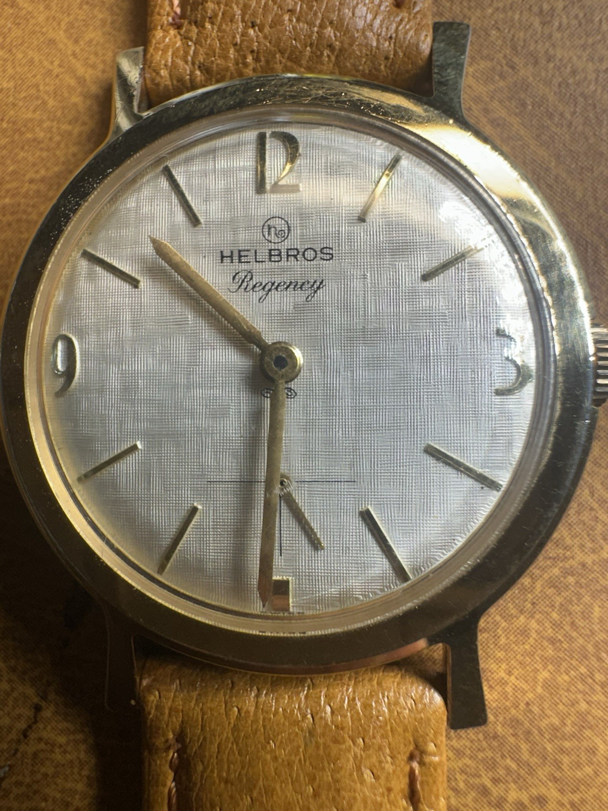 Helbros Regency 17J Swiss Manual Wind VTG Men’s Dress Watch W/ Waltham Movement