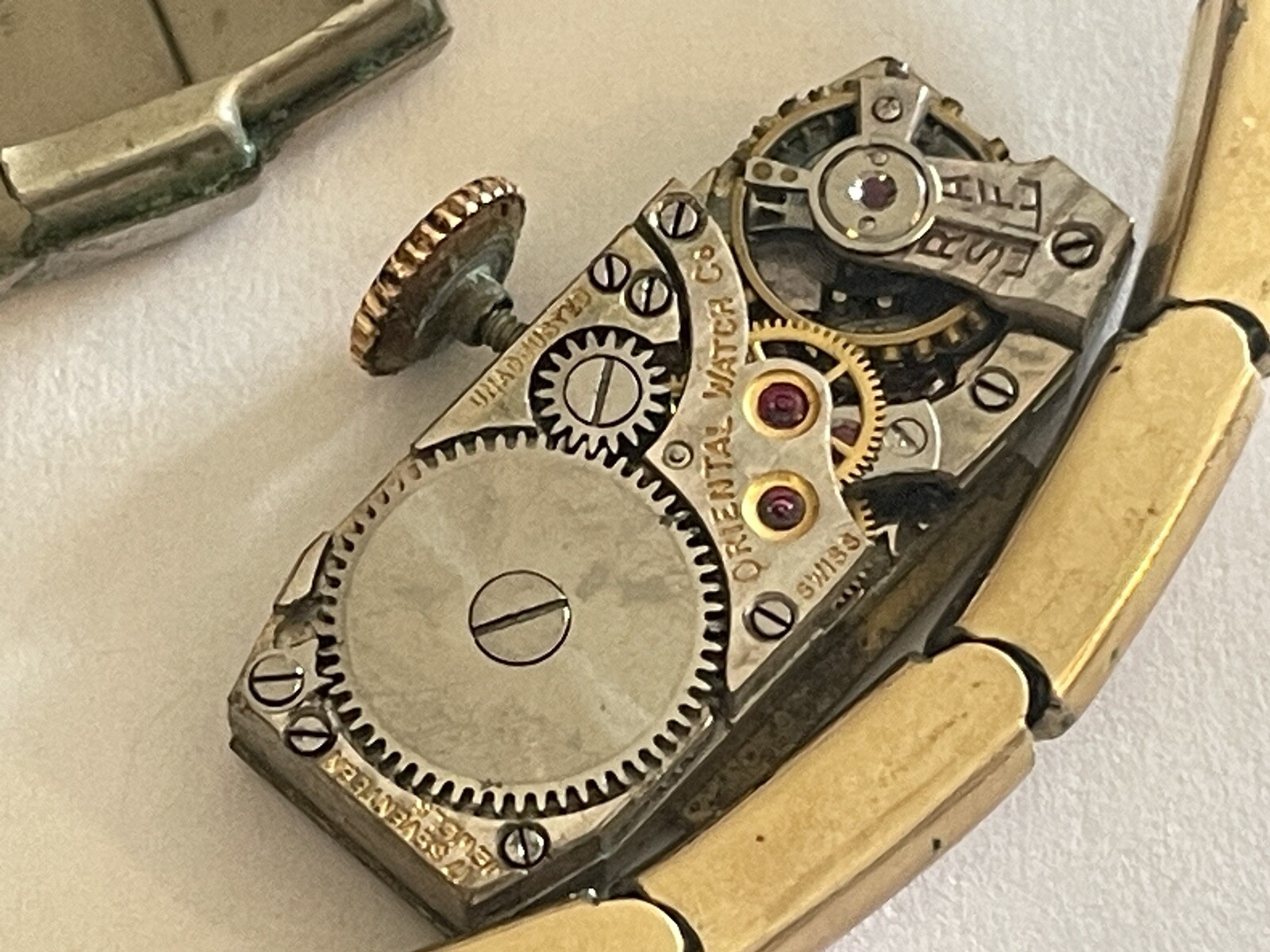Swiss Simmons Oriental Watch Co. Speidel Watch Runs 🌺🌺