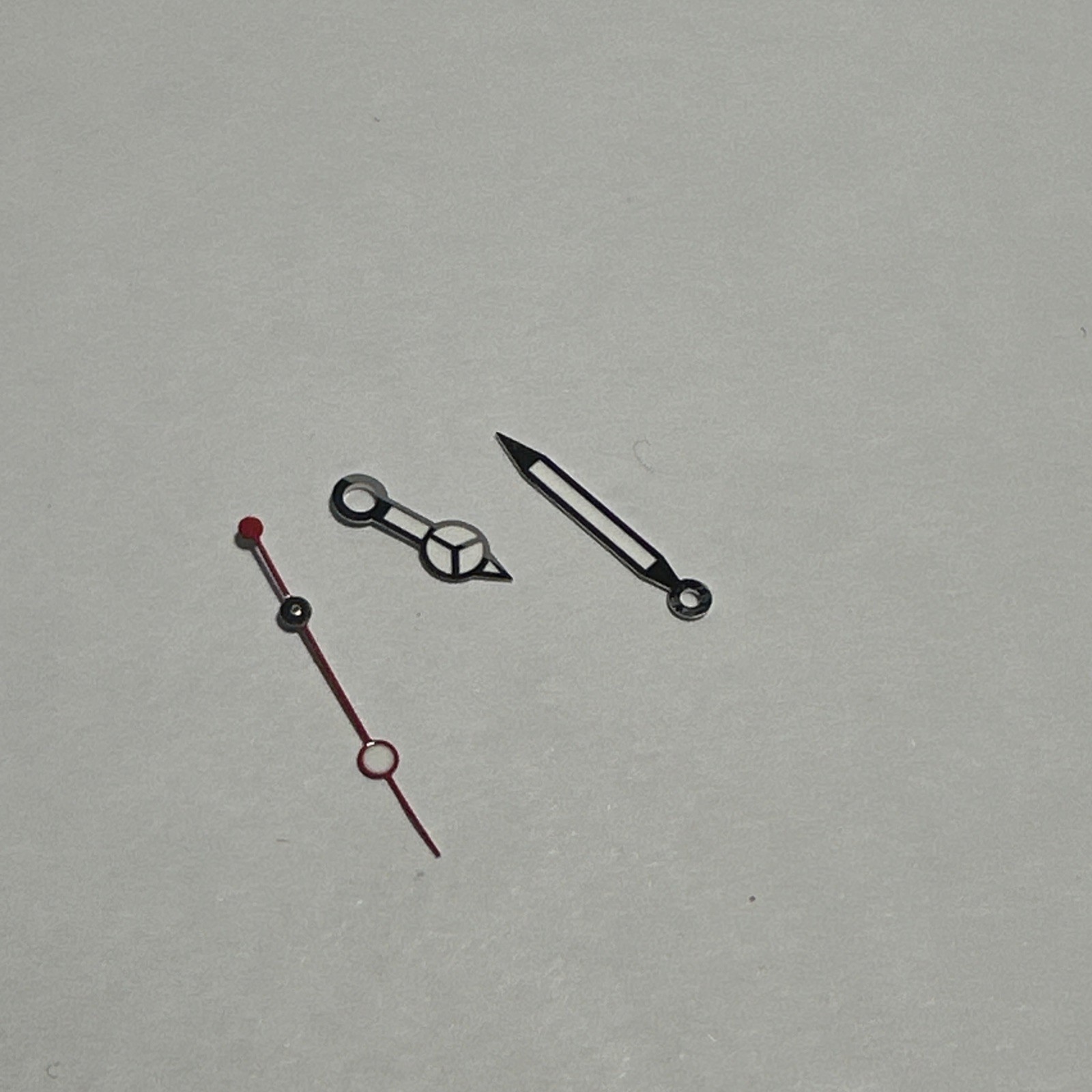 Silver “Merc w/ Red Lightning” Hands for Seiko NH35,NH36,7s26,7s36 SKX007 MOD