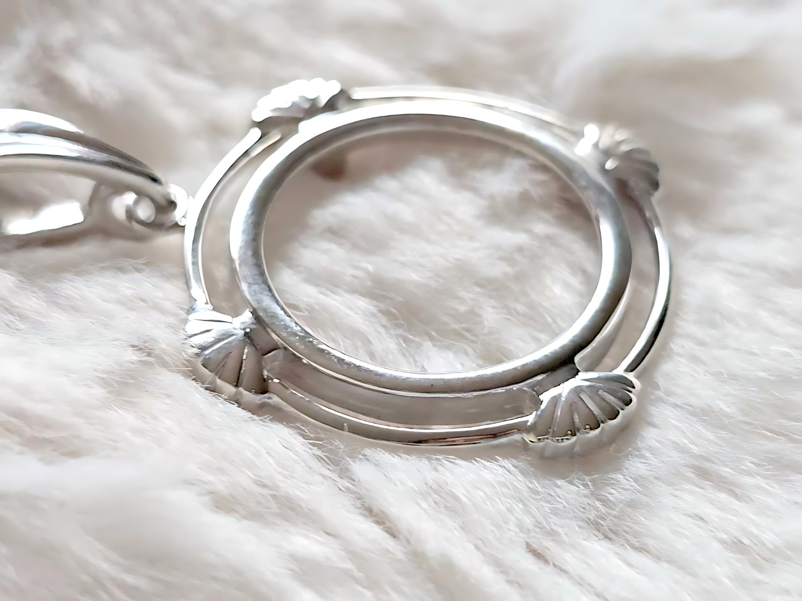 925 Sterling Silver Prong Back Clamshell Edge Bezel for 19mm Penny 1 Cent Coins