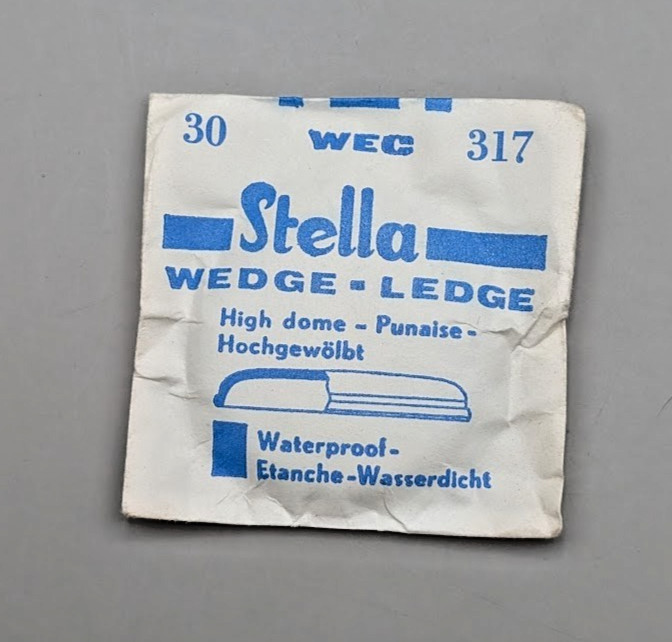 NOS Stella WEC 31.7mm Wedge Ledge High Dome Watch Crystal Size 30