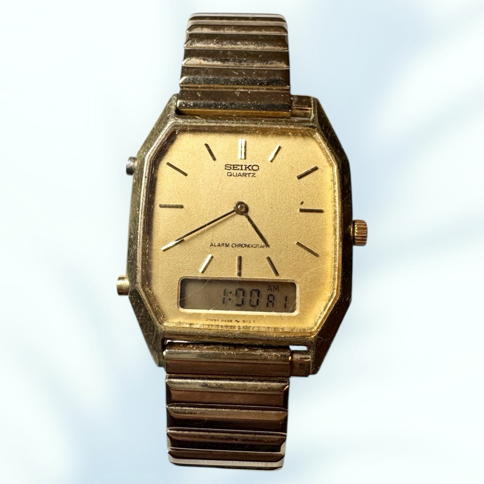 GENUINE SEIKO H448 -5069 WATCH WITH NEW BATTERY