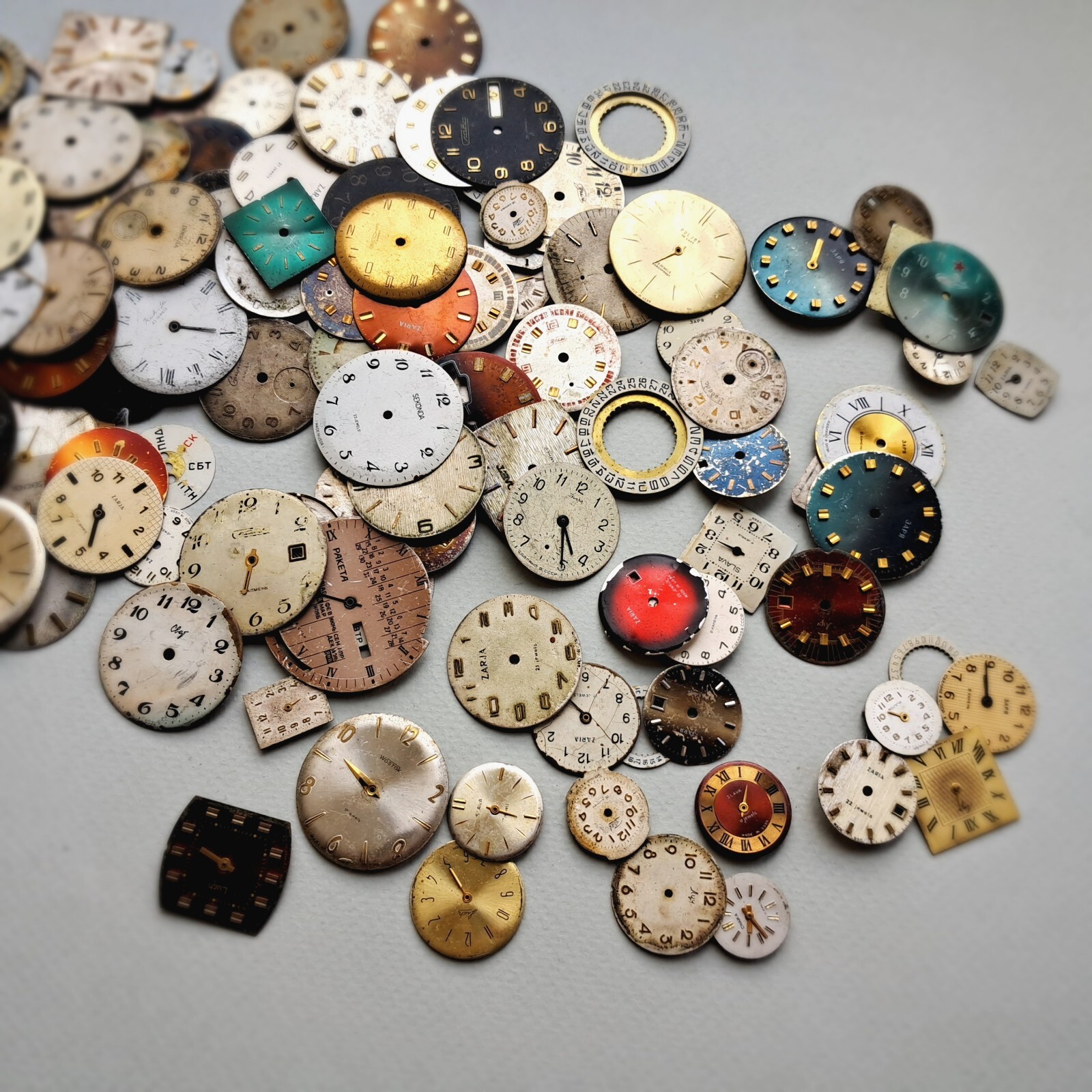 🕰️Vintage Watch Dials Lot 150g – Soviet Mechanical Clock Faces, Steampunk, Art