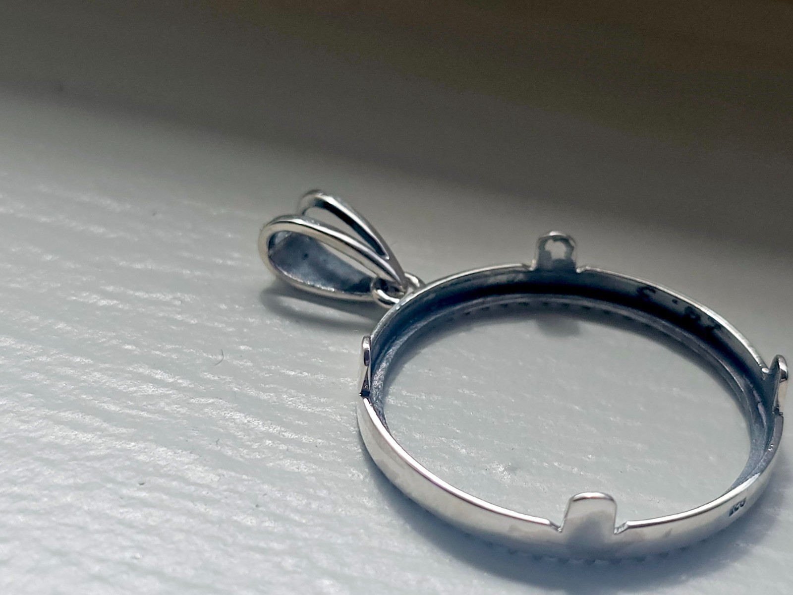 925 Sterling Silver Prong Back Illusion Edge Bezel for 24mm Quarters 25 Cents