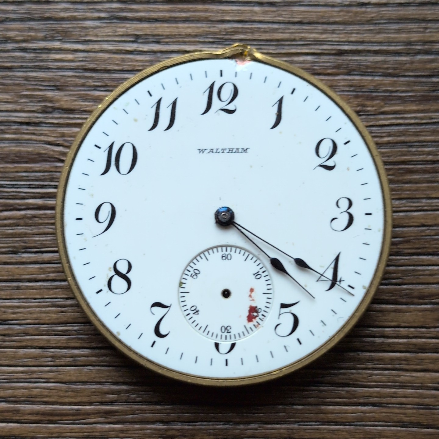 Waltham 15 Jewels Pocket Watch Movement Good Balance (AT33)