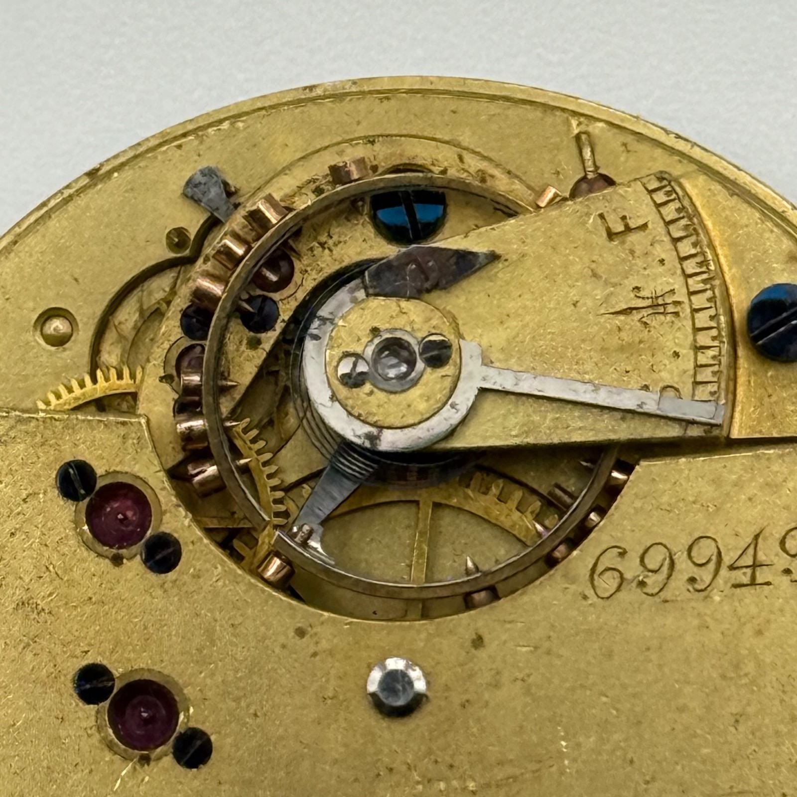 English Lever Pocket Watch Movement – Unidentified – Parts / Repair 35.7mm