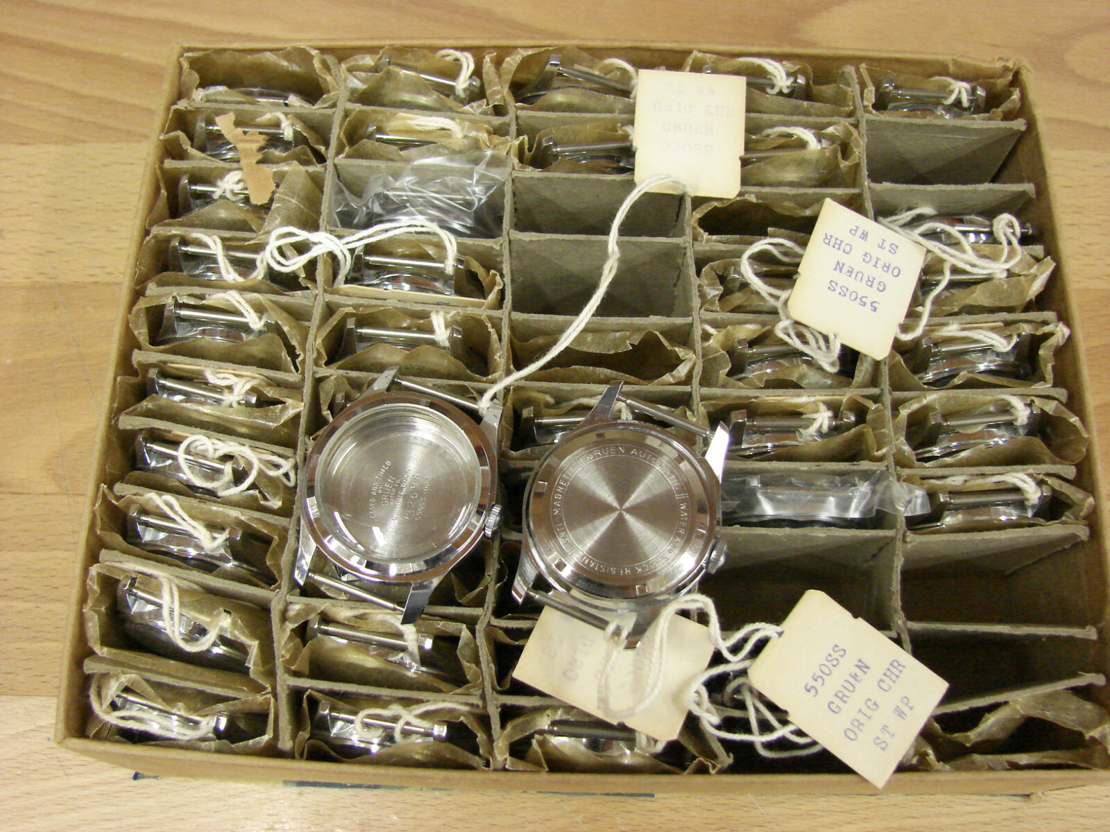 Gruen 550SS wristwatch case, new old stock, Guildite bk chrome plated scalloped!