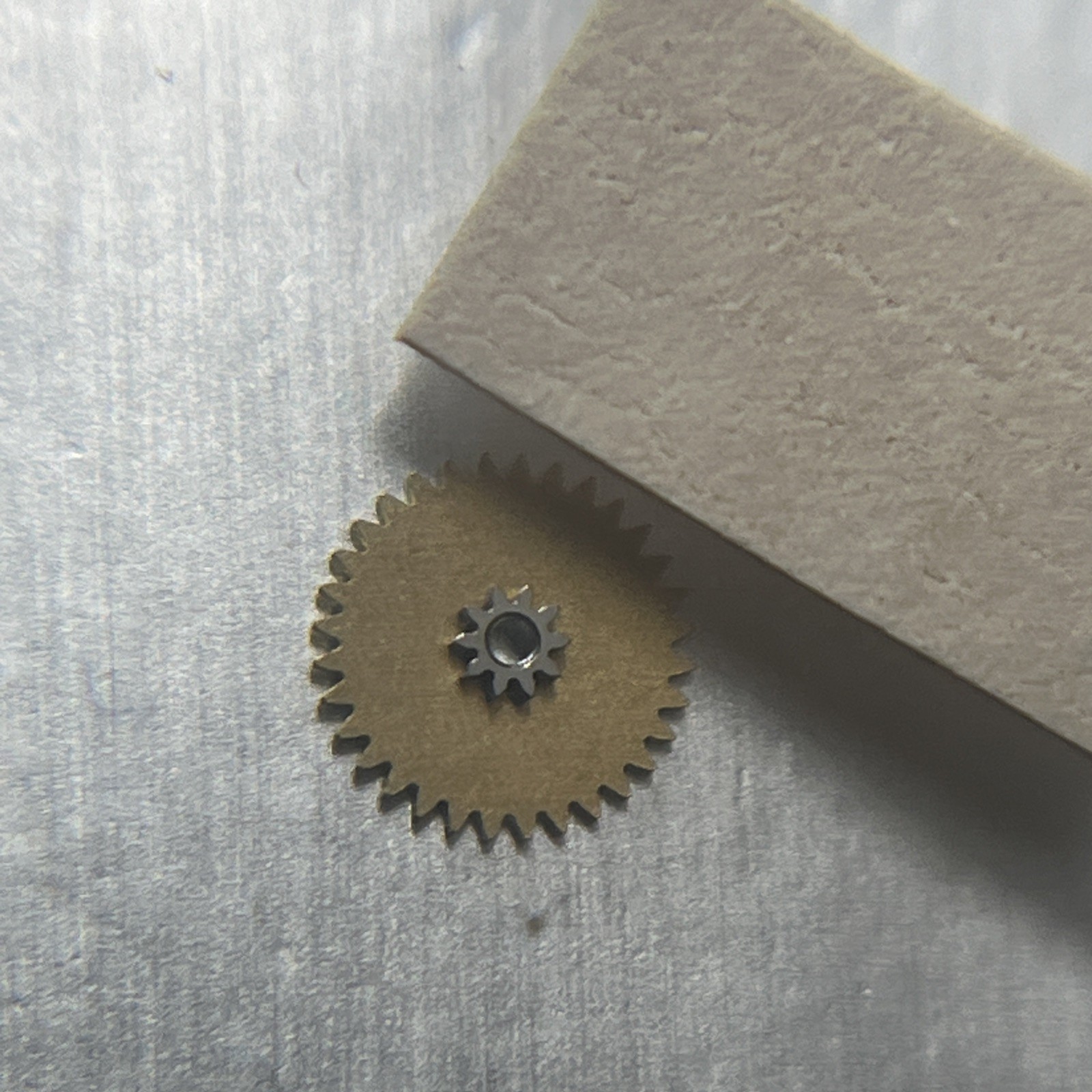 New Genuine Rolex Cal. 2130 Part 260 Minute Wheel