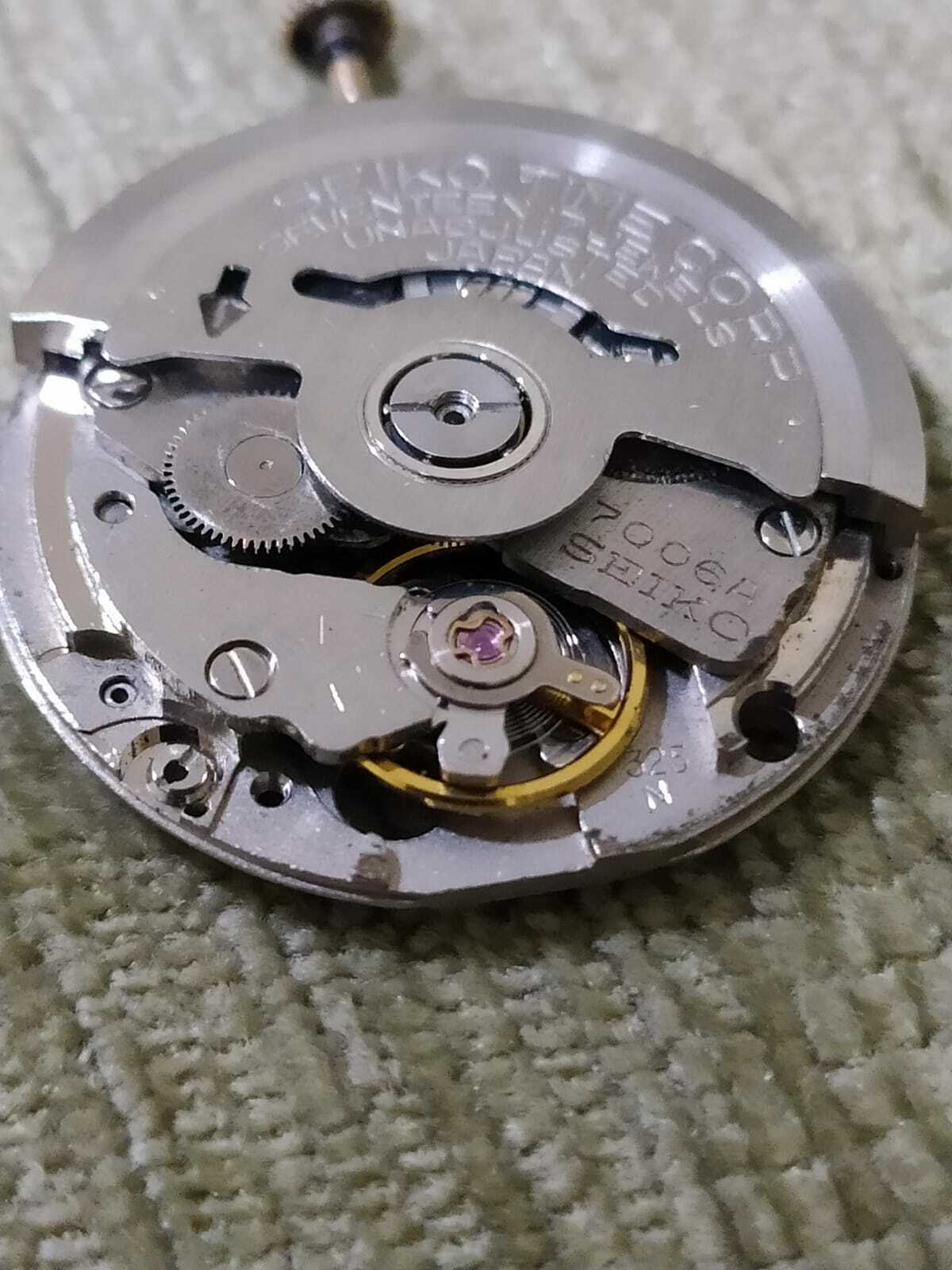 SEIKO 7006A INCOMPLETE MOVEMENT FOR PARTS GOOD BALANCE USED