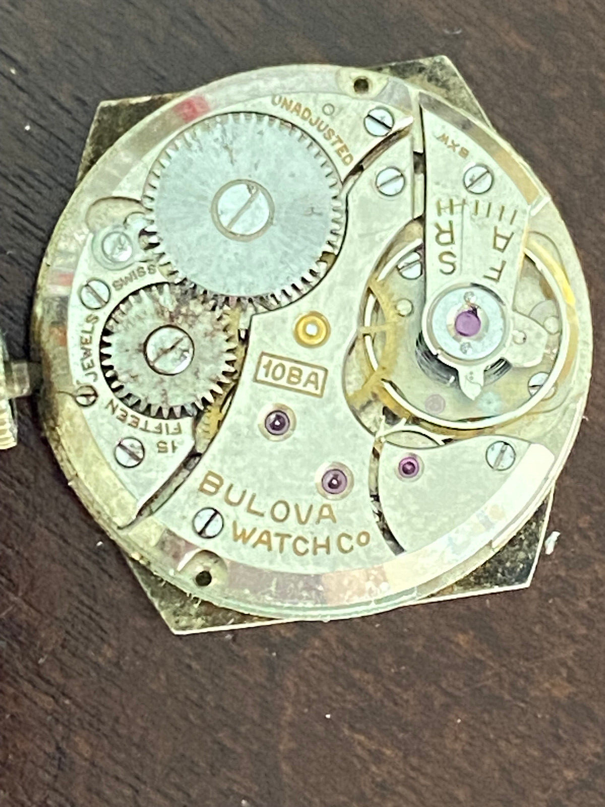 VINTAGE MEN’S BULOVA WRIST WATCH MOVEMENT, CAL. 10BA, RUNNING GOOD