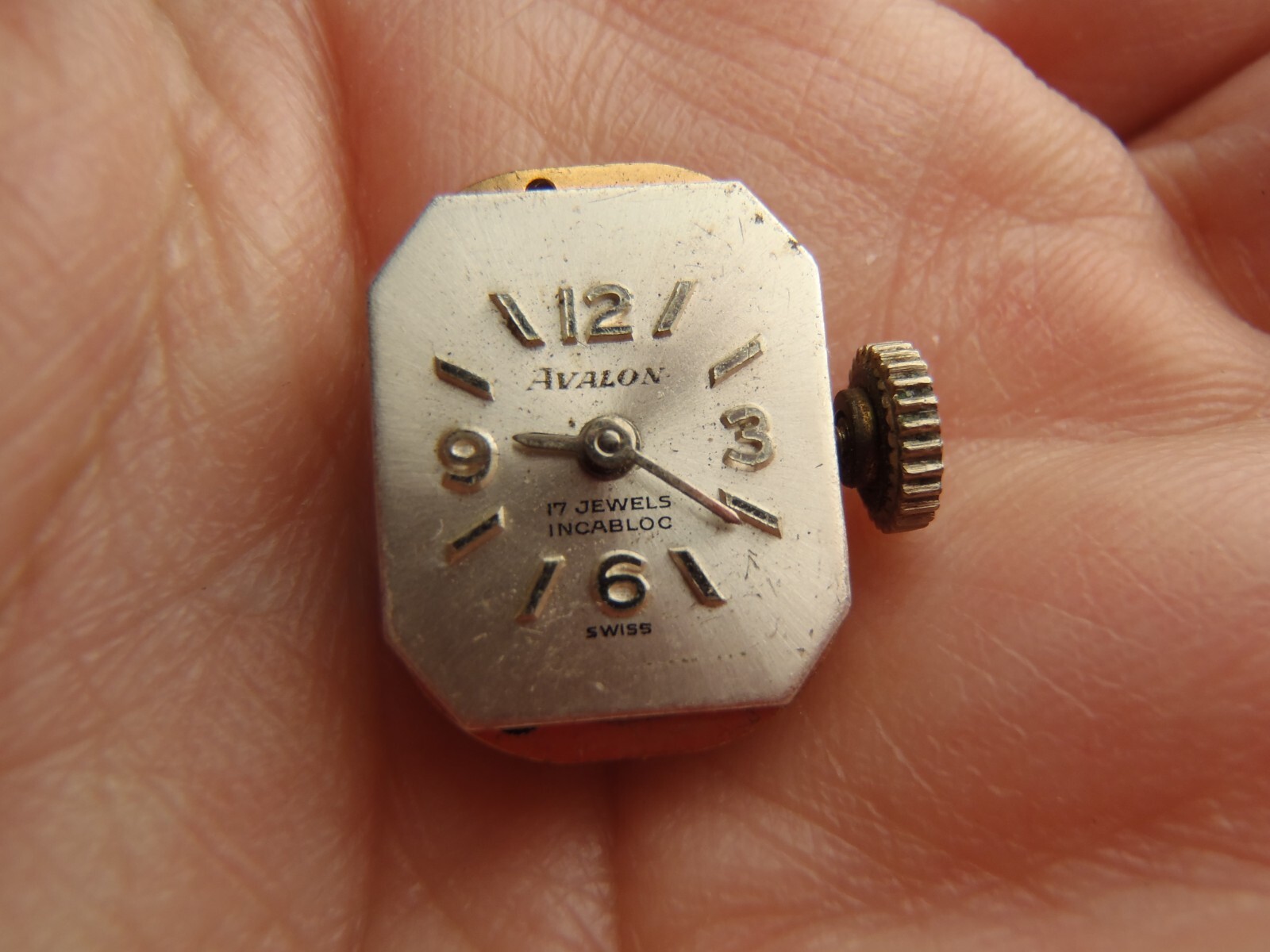 Avalon 6650 Swiss Watch Movement 17J Swiss Manual Wind Running