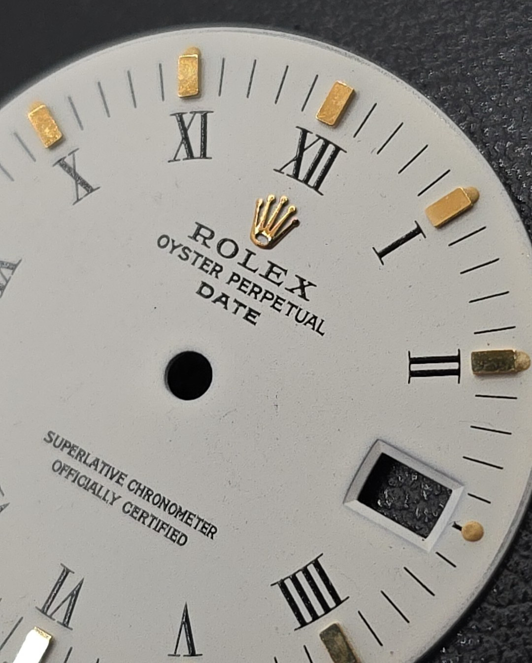 Rolex Date Original Dial Yellow Gold Index Swiss T Tritium Beyeler