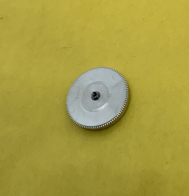 ETA Caliber 2824-2. BARREL AND ARBOR. PART # 182. New Old Stock. (1281)