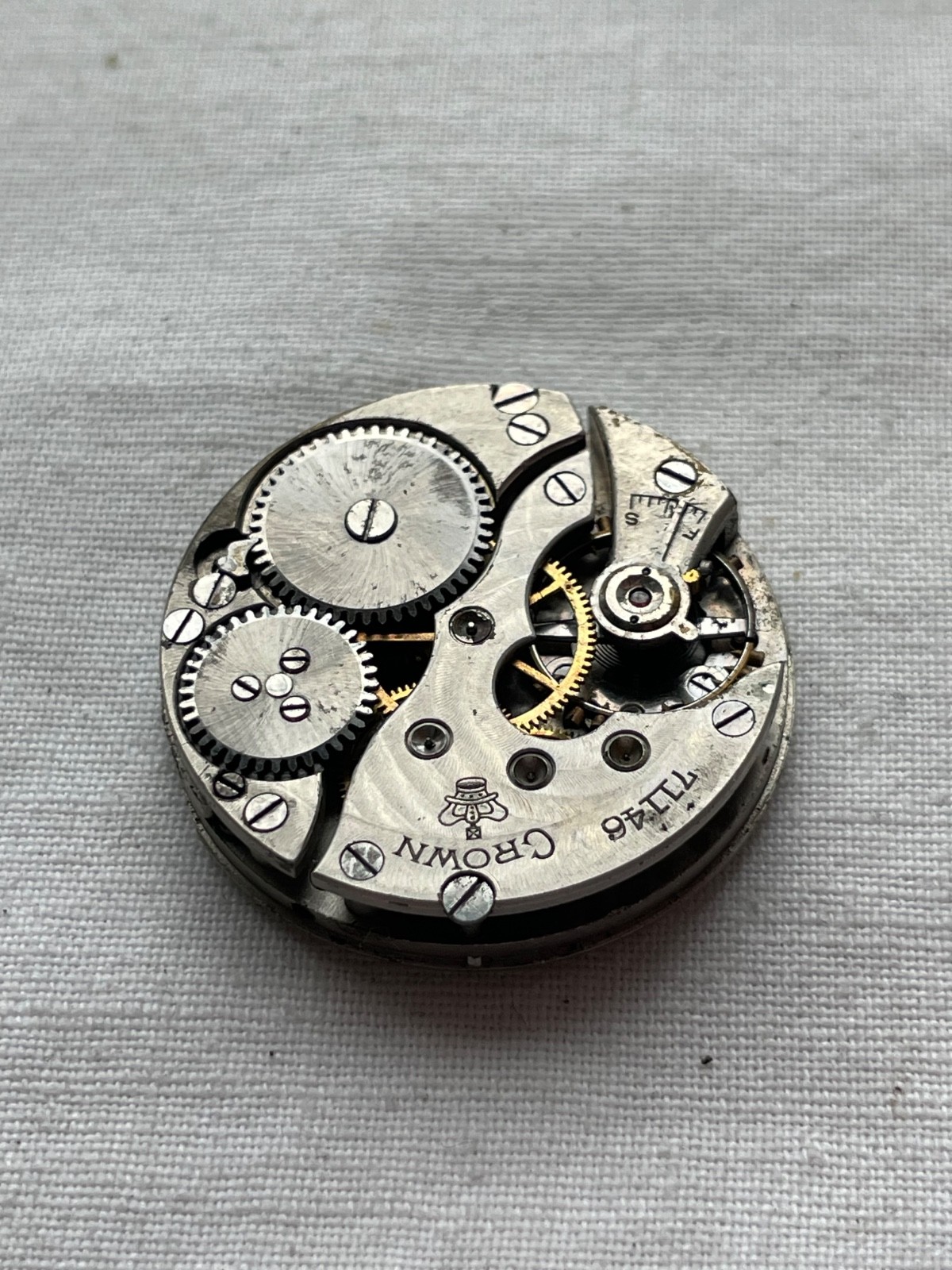 Crown grade 730 – 3/0s – movement for pocket watches FOR PARTS – AS IS
