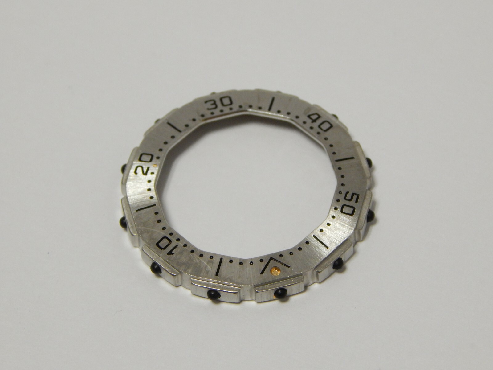 TAG HEUER Professional 3000 Watch Bezel w/ Retaining Spring | 33mm 22.15mm