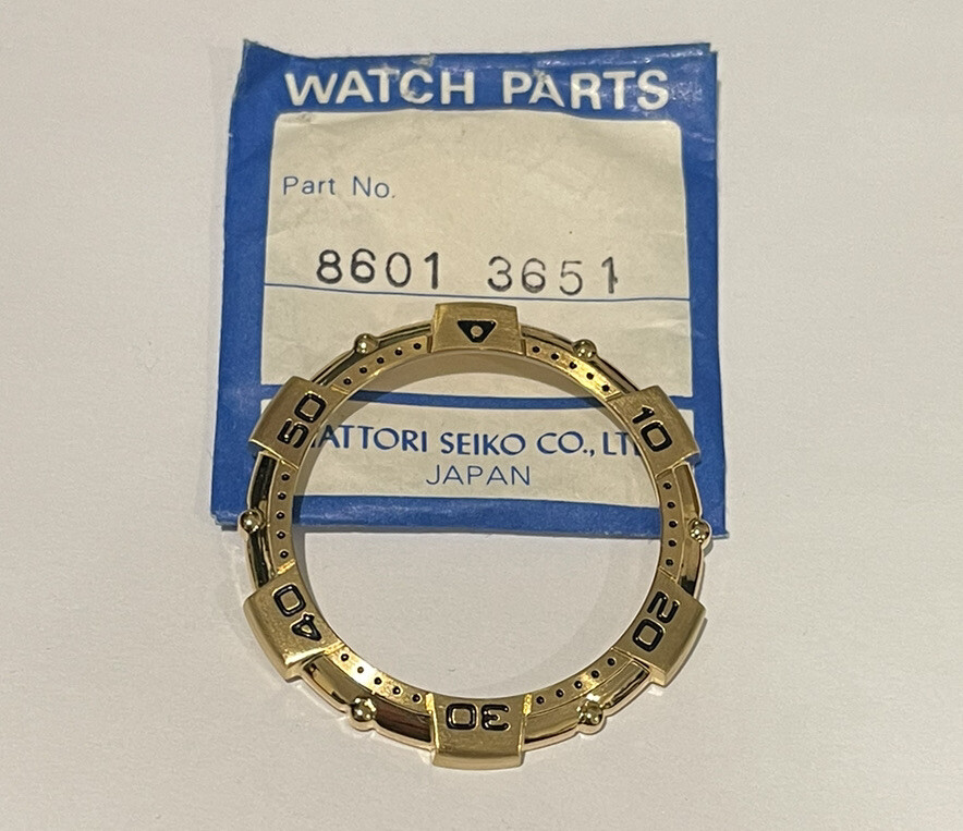 NOS Genuine Seiko Yellow Gold Color Rotating Bezel Part 8601-3651