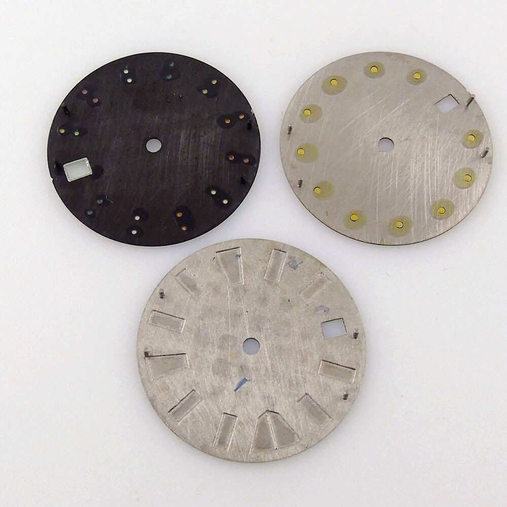 28.5mm Watch Dial Fit for NH35A Movement 4.2 / 3 o’clock Crown Green Lume Index