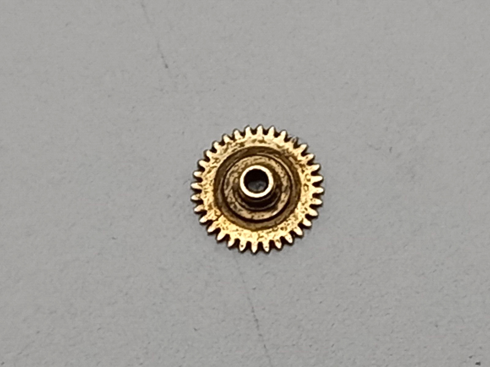 Patek Philippe cal 13.5-320 Hour Wheel Part 250 – Pre-Owned
