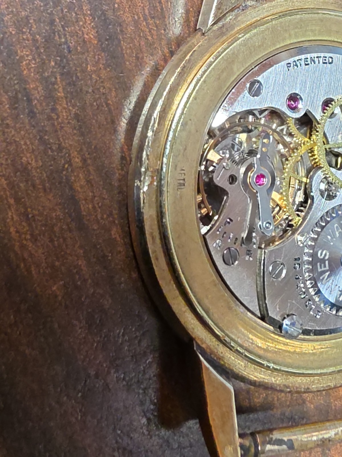 AMAZING SOLID 14K GOLD TAVANNES WATCH Co Movement Case & Back Cover 21 Grams