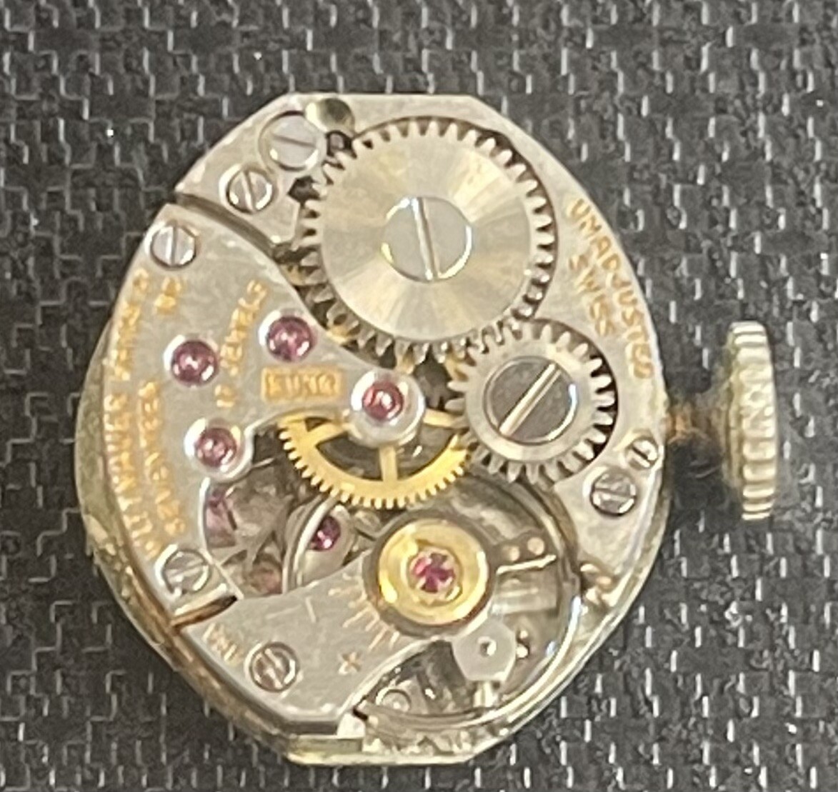 Vintage Wittnauer Caliber 5UN Running Movement..TJ590