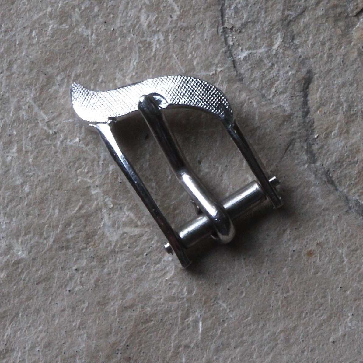 Very unique silver-tone ladies vintage watch buckle 6.5mm opening 1960s/70s